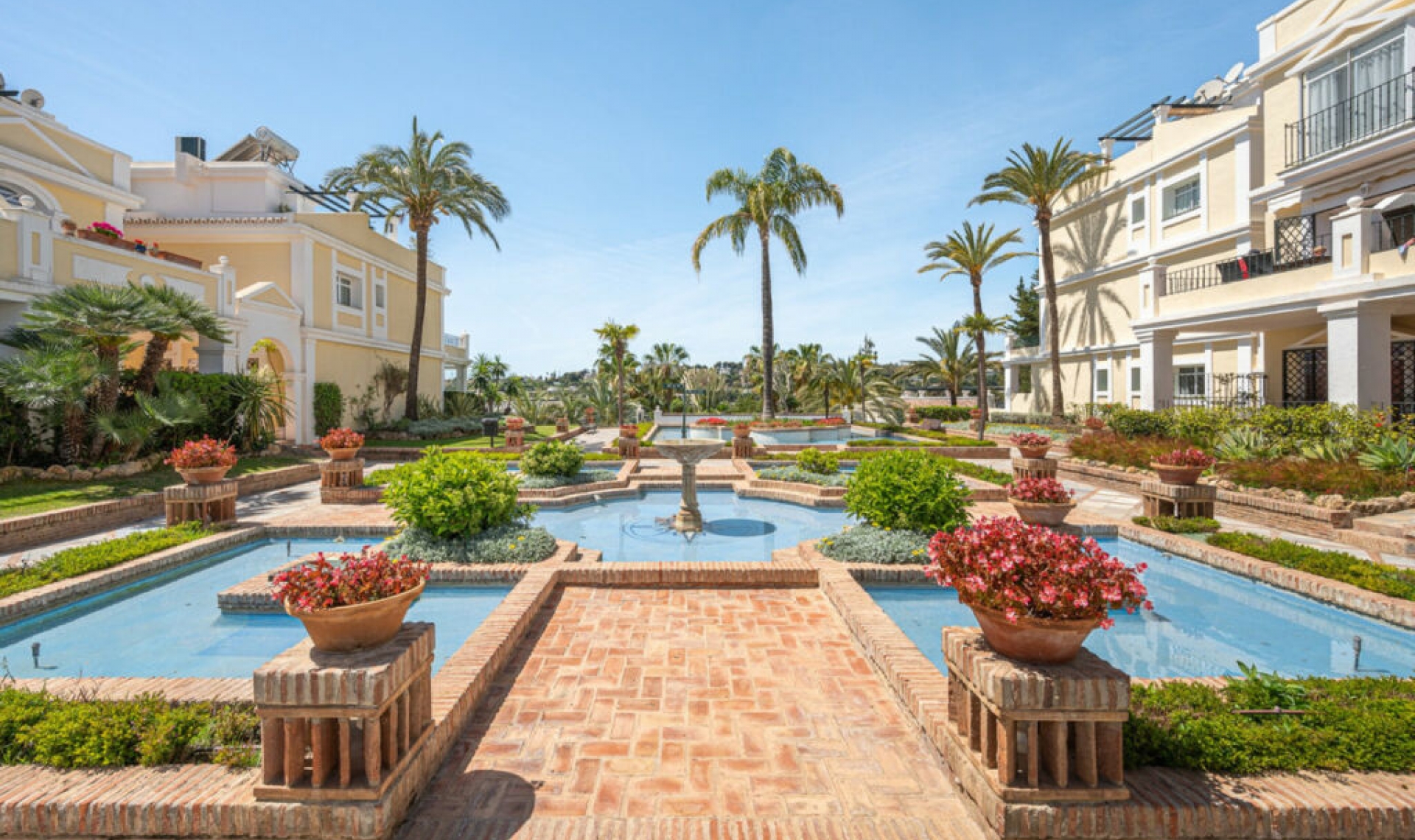 Další prodej - Apartment -
Nueva Andalucía