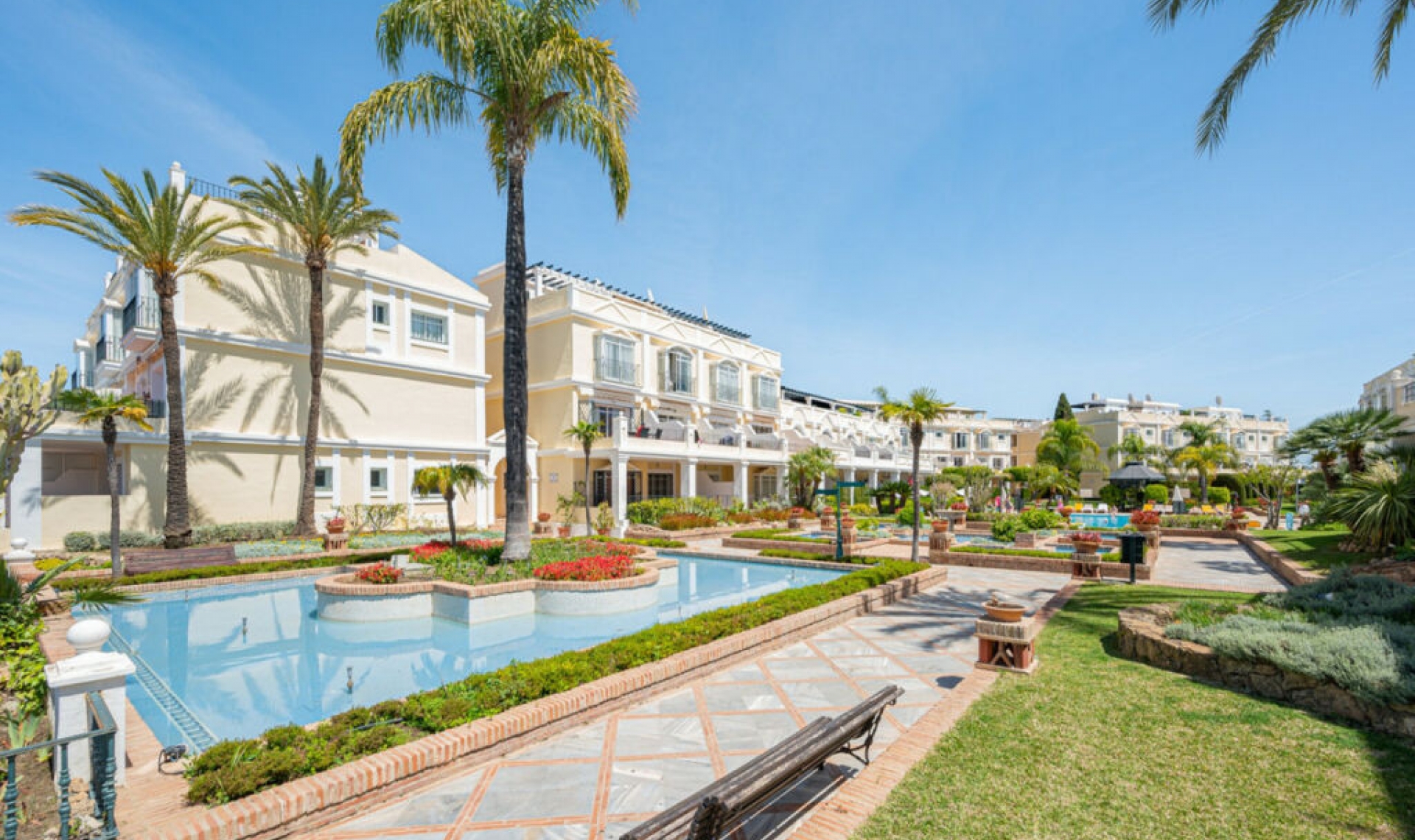 Další prodej - Apartment -
Nueva Andalucía