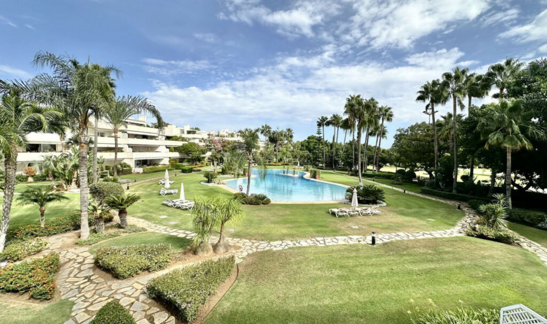 Další prodej - Apartment -
Nueva Andalucía