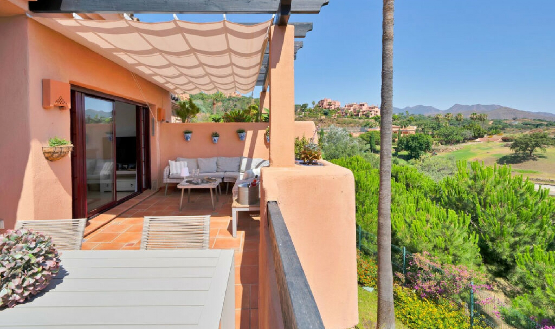 Další prodej - Apartment -
Ojén