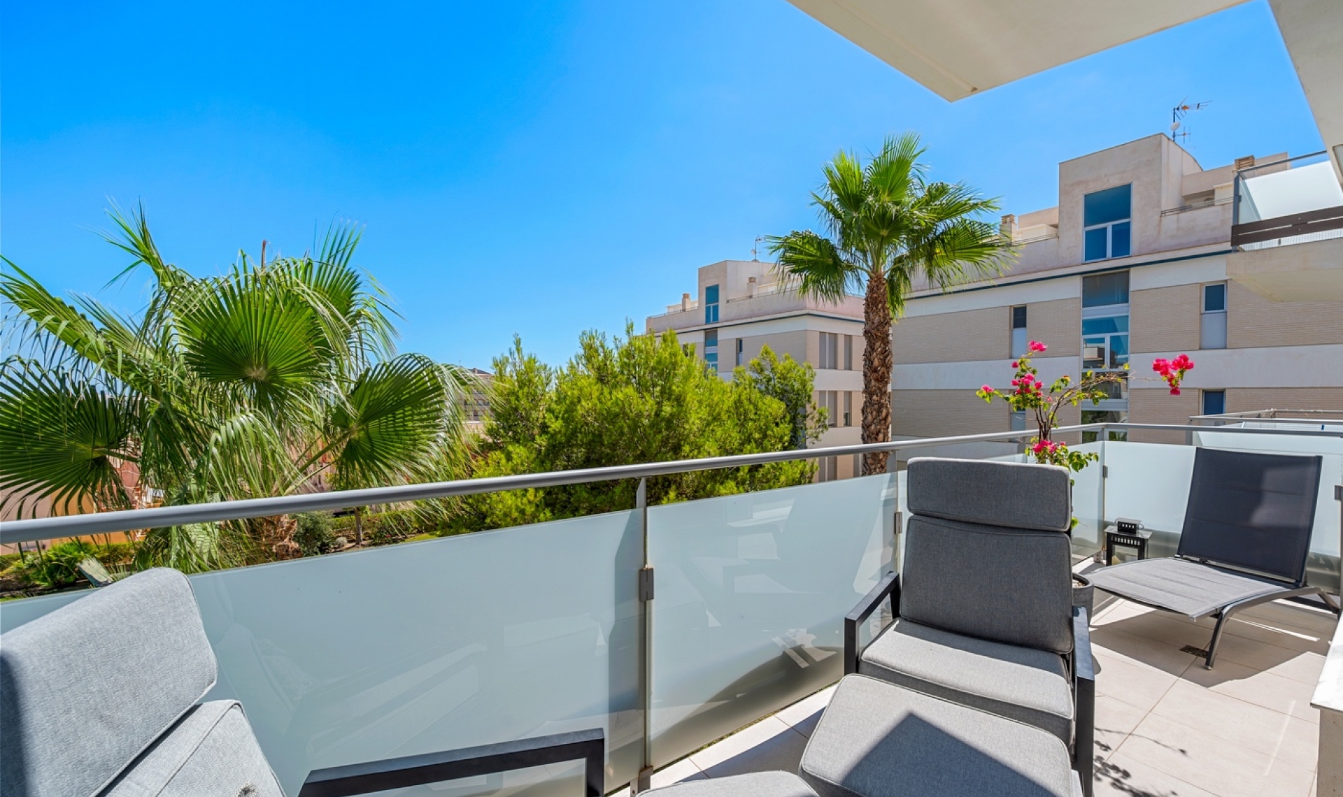 Další prodej - Apartment -
Orihuela Costa - Villamartín