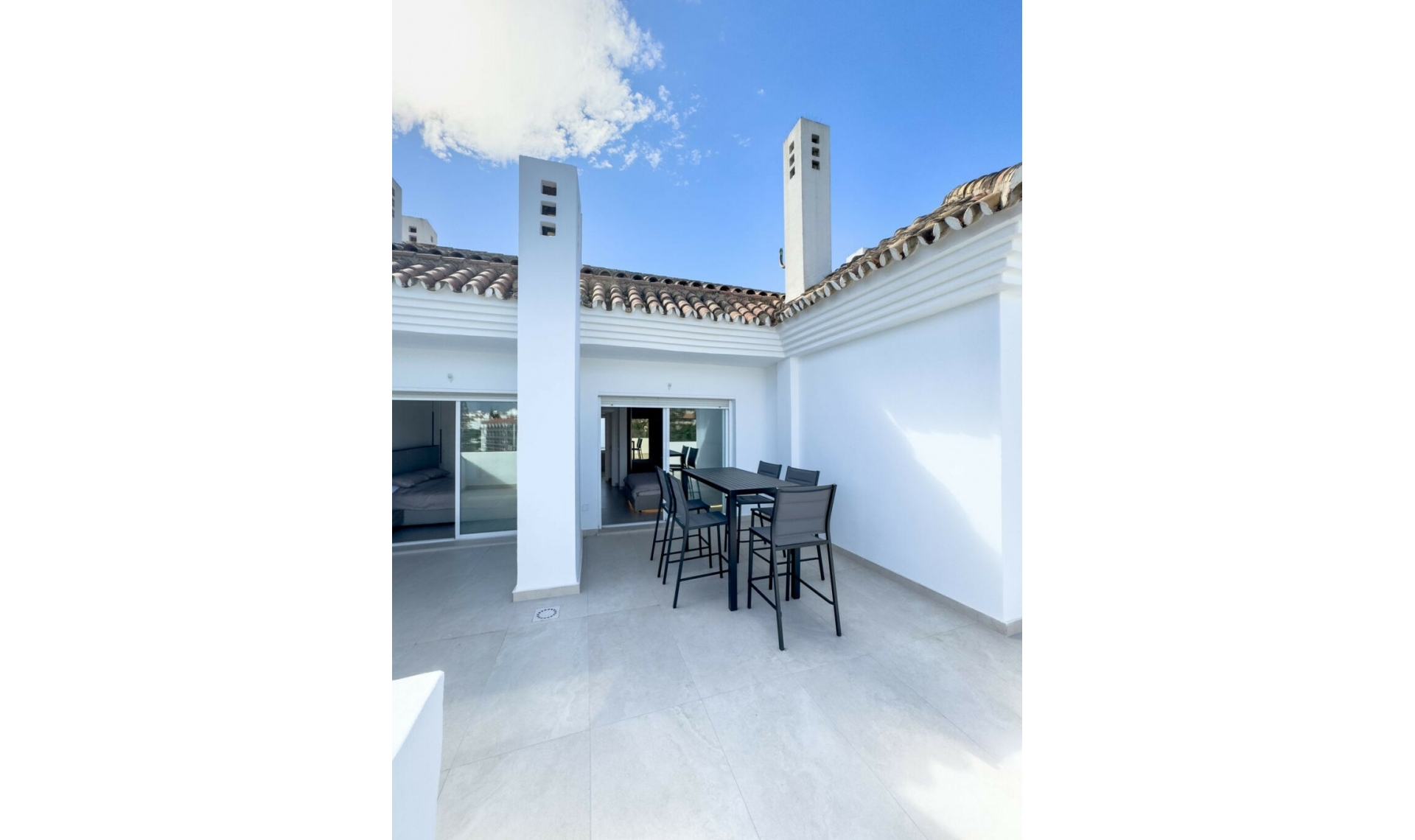 Další prodej - Apartment -
Puerto Banús