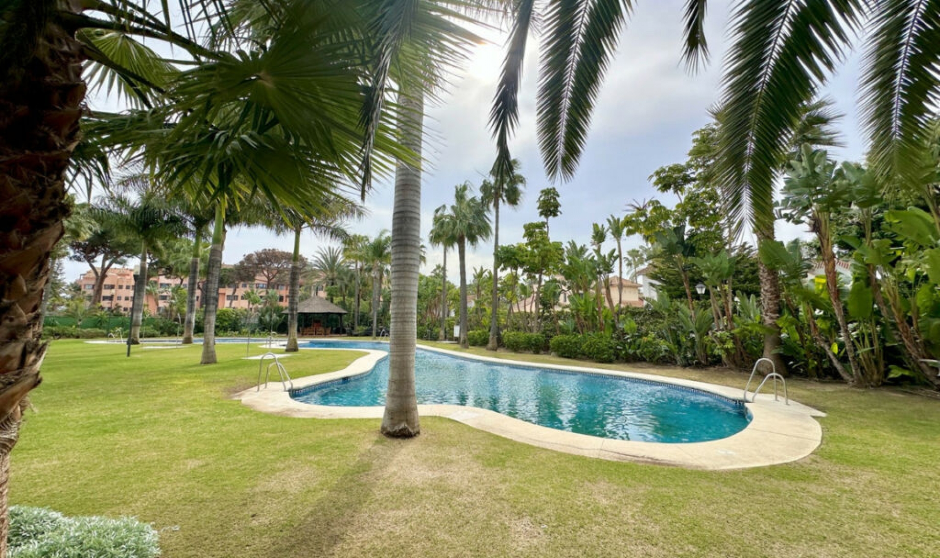 Další prodej - Apartment -
Puerto Banús