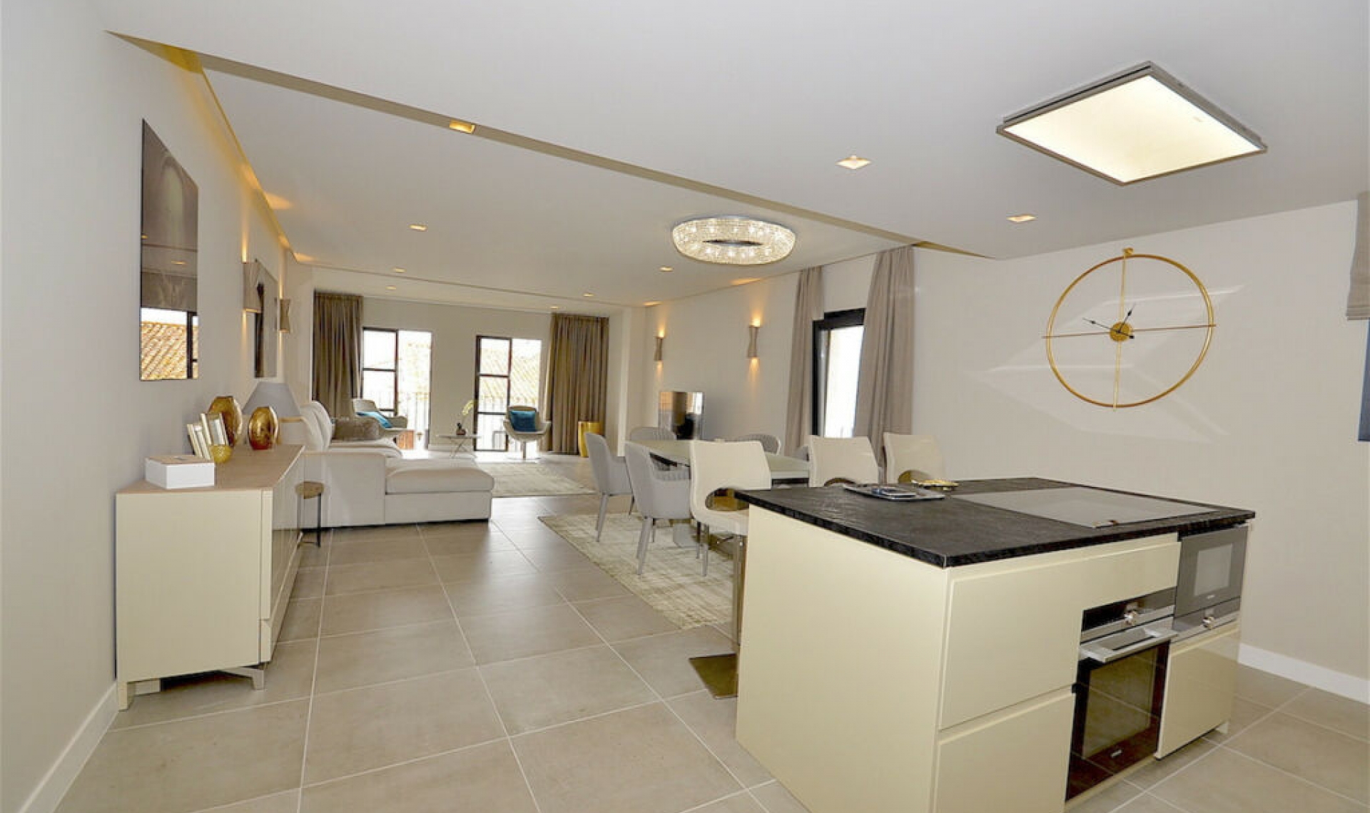 Další prodej - Apartment -
Puerto Banús