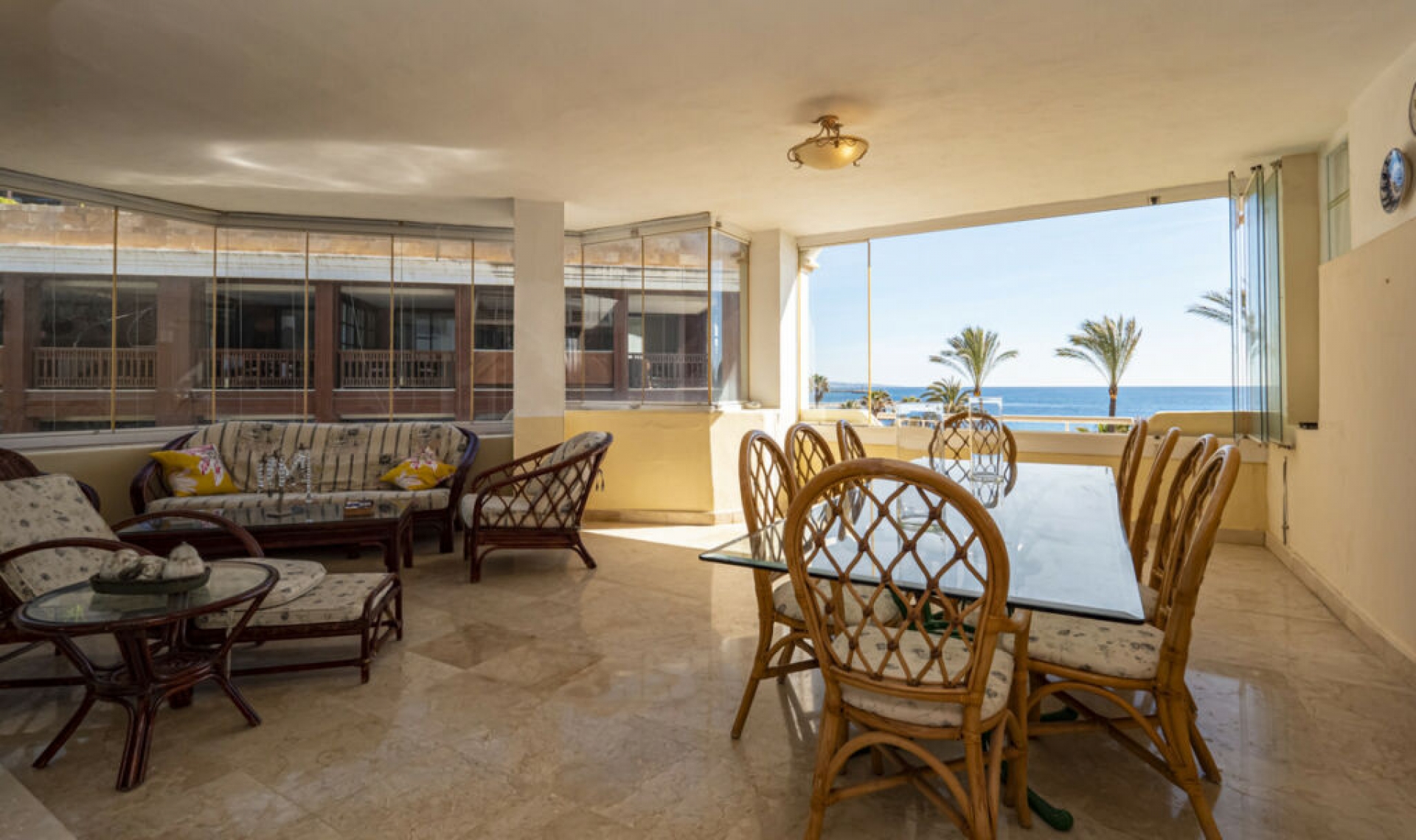 Další prodej - Apartment -
Puerto Banús