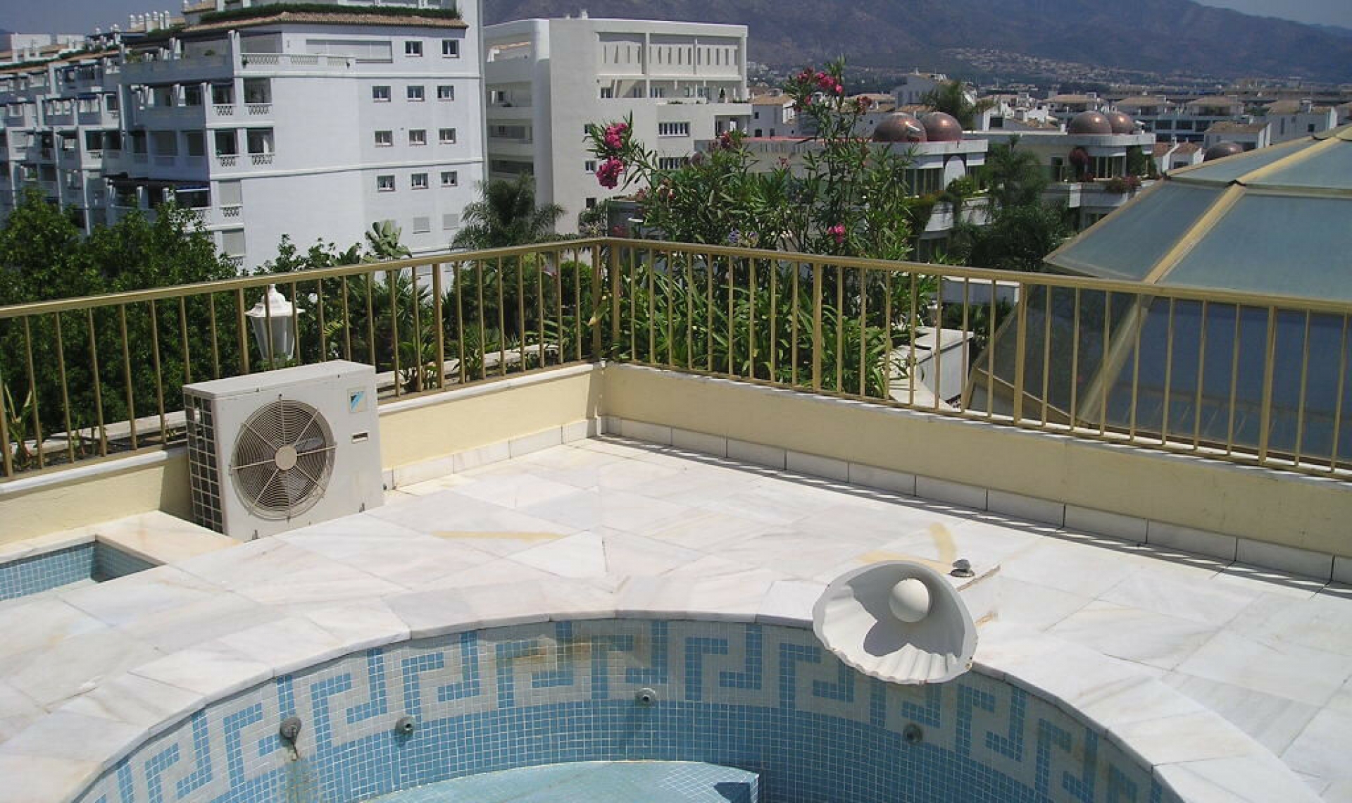 Další prodej - Apartment -
Puerto Banús