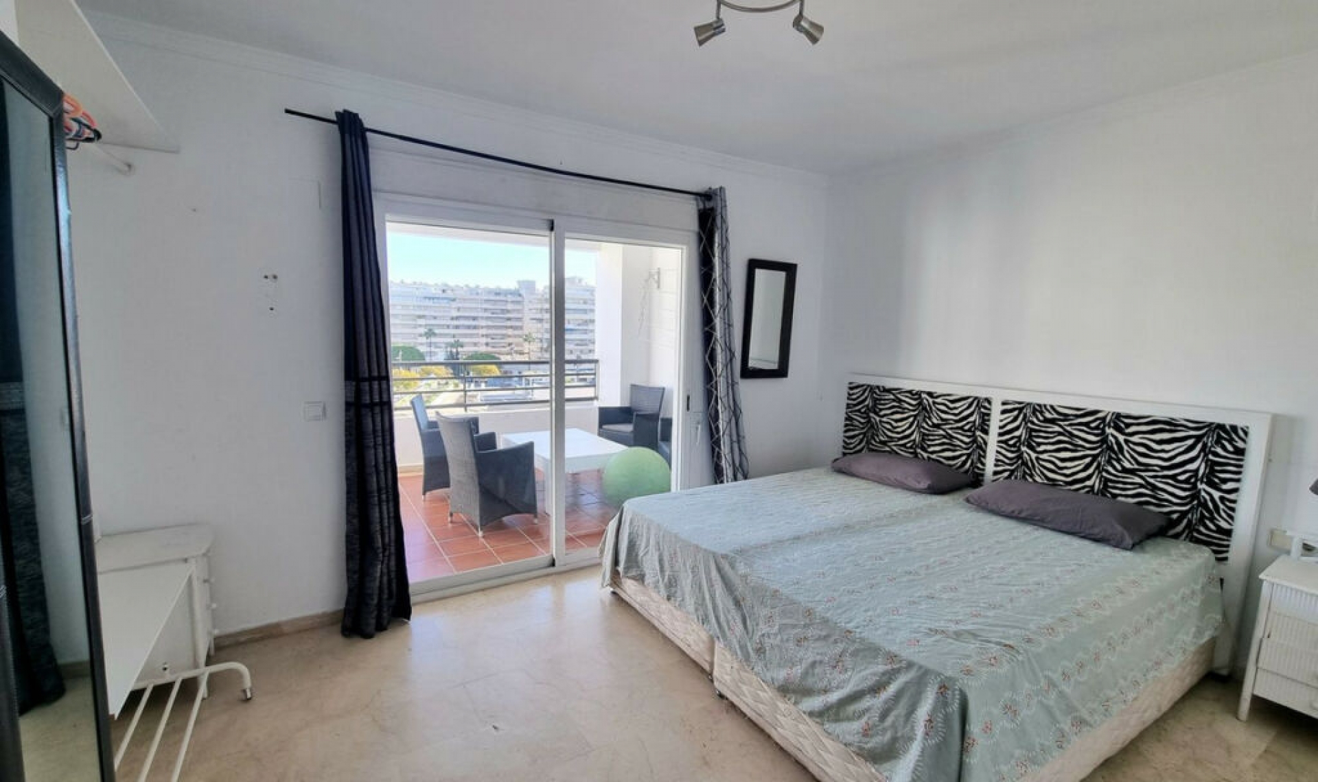 Další prodej - Apartment -
Puerto Banús