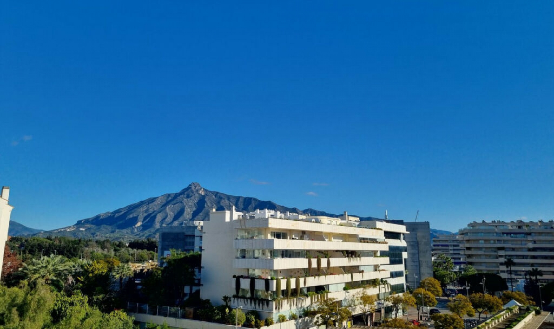 Další prodej - Apartment -
Puerto Banús