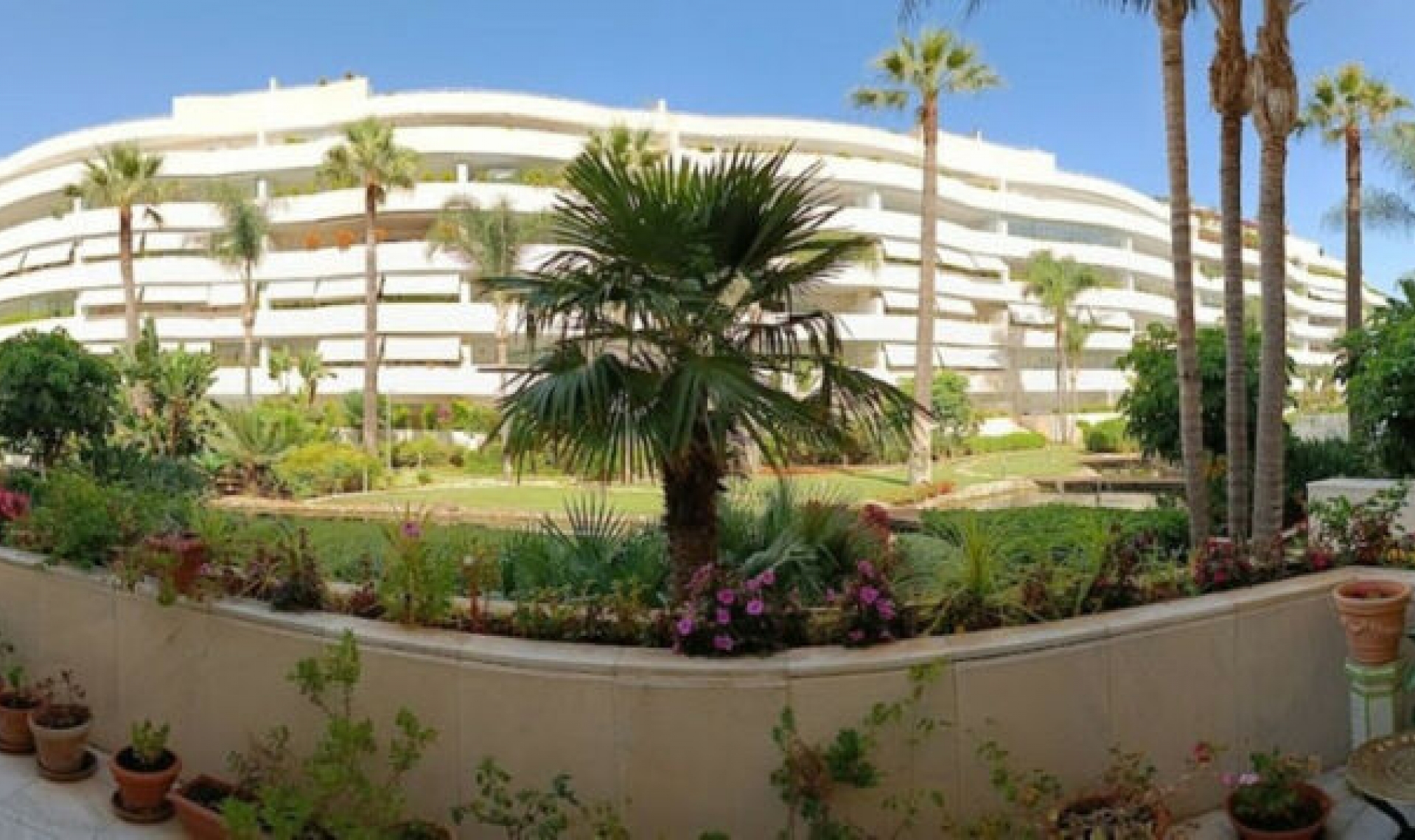 Další prodej - Apartment -
Puerto Banús