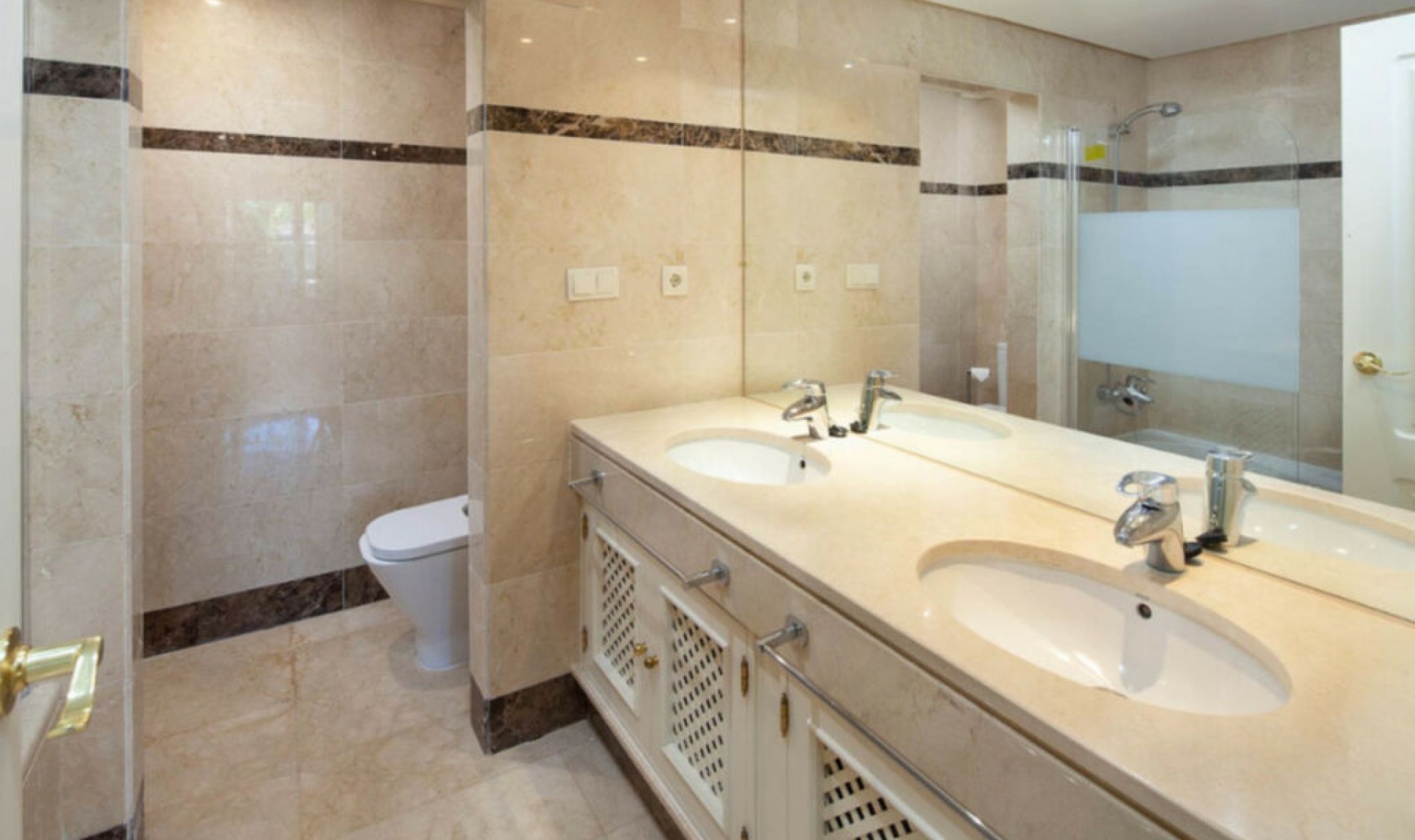 Další prodej - Apartment -
Puerto Banús