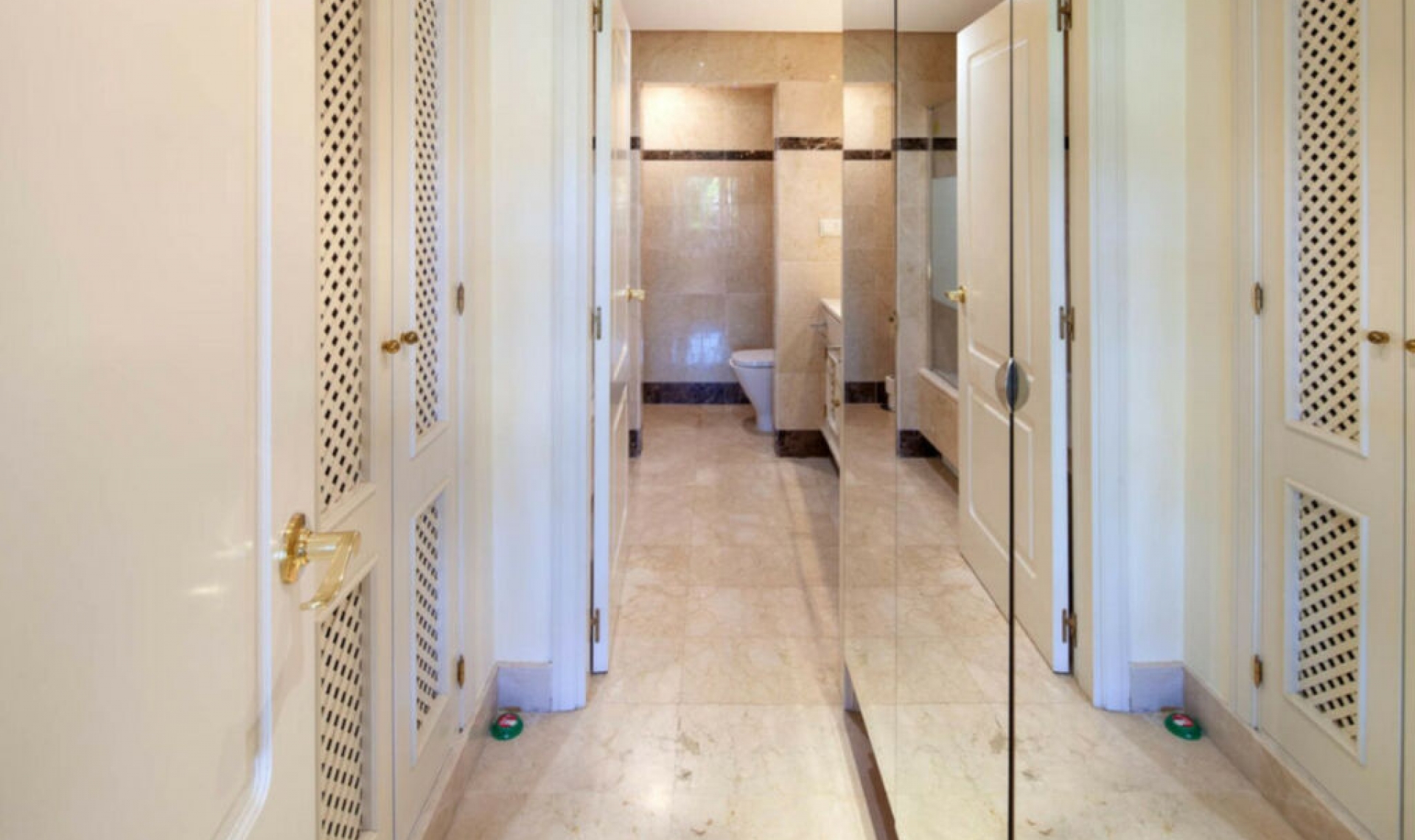 Další prodej - Apartment -
Puerto Banús
