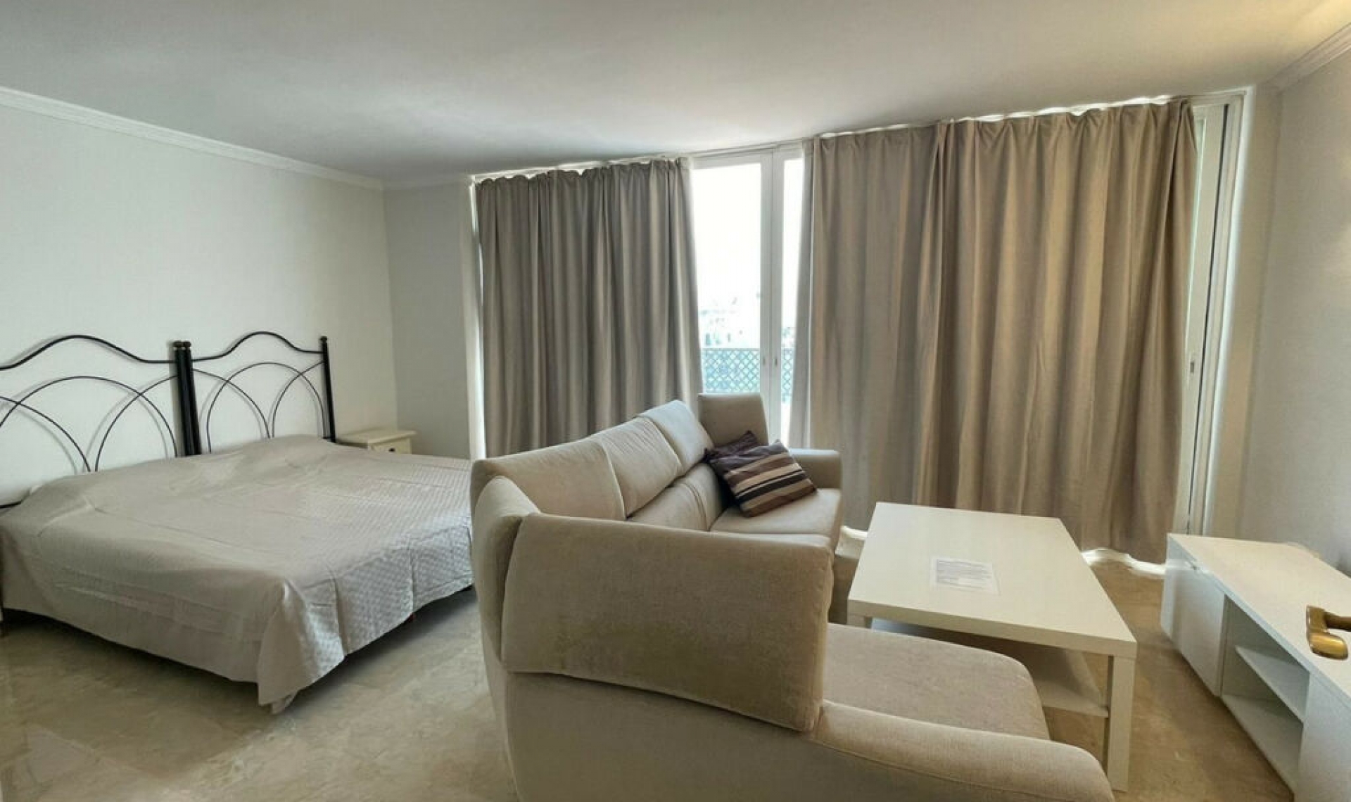 Další prodej - Apartment -
Puerto Banús