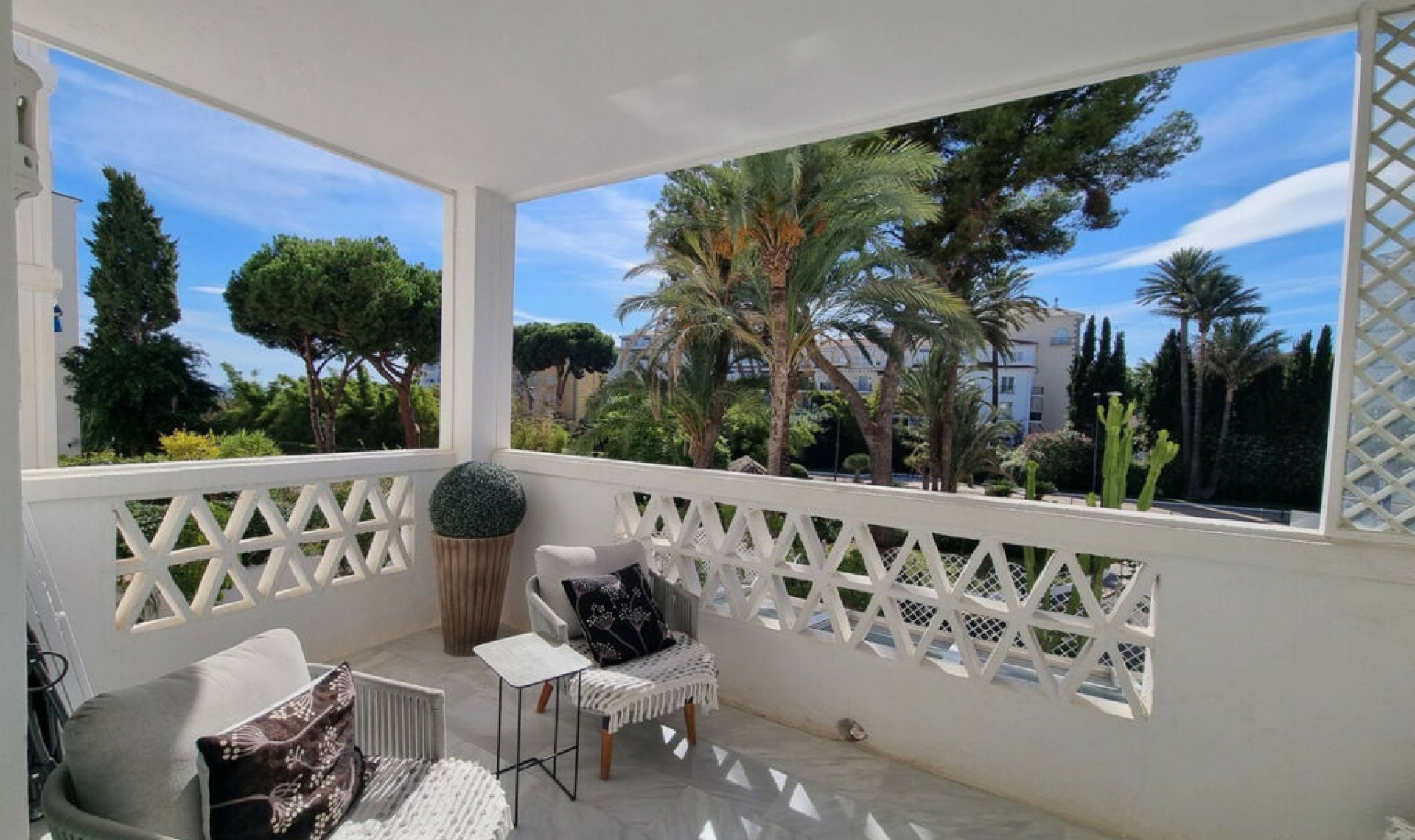 Další prodej - Apartment -
Puerto Banús
