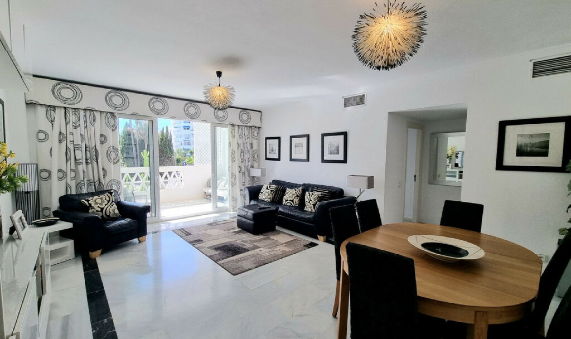 Další prodej - Apartment -
Puerto Banús