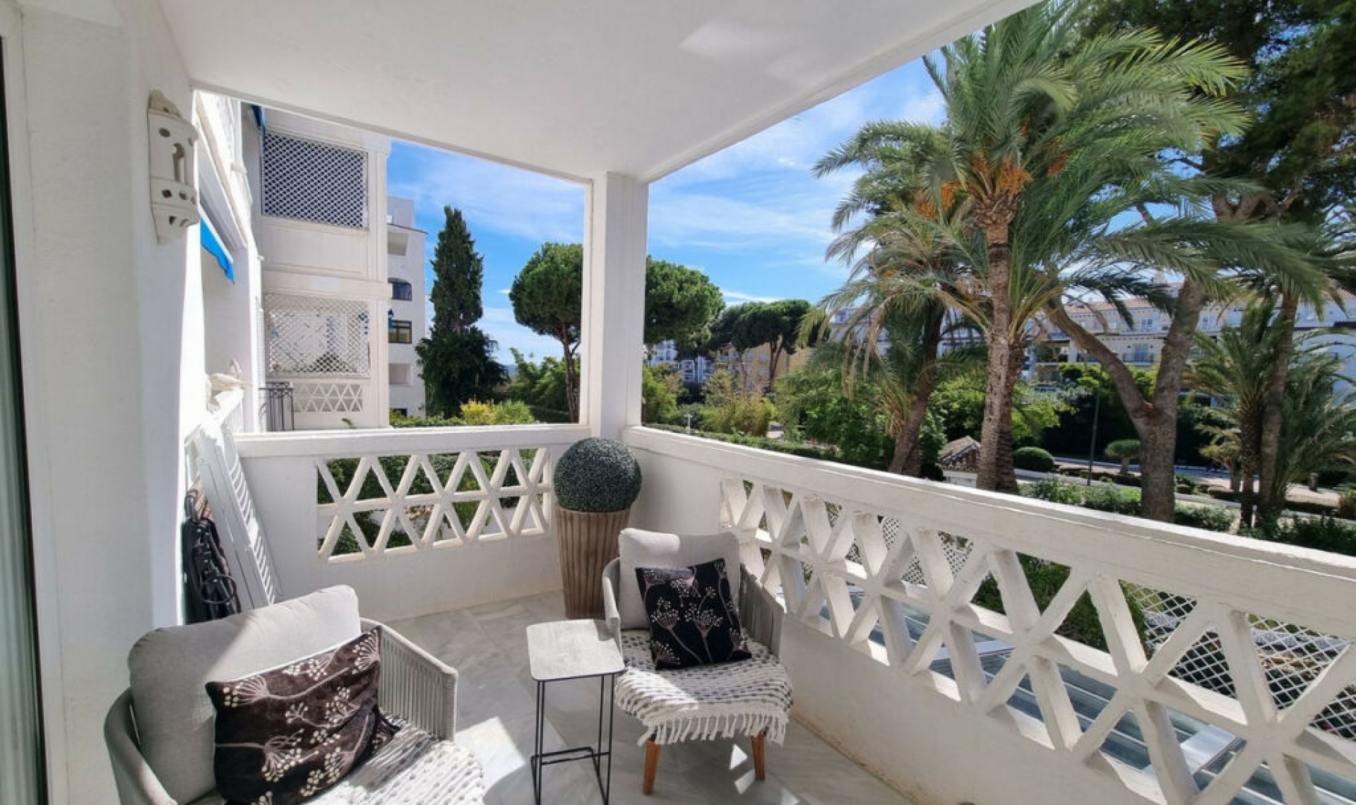 Další prodej - Apartment -
Puerto Banús
