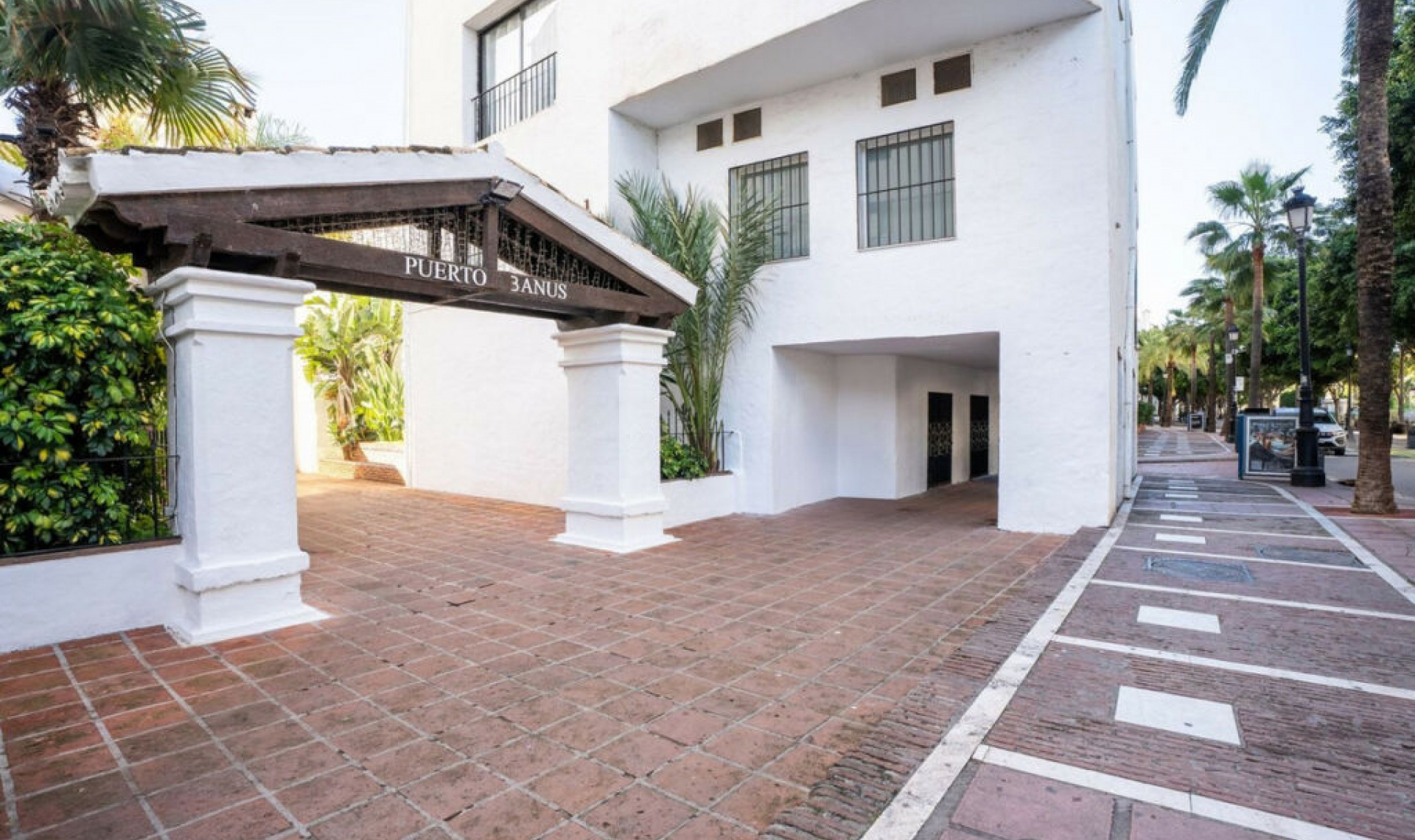 Další prodej - Apartment -
Puerto Banús