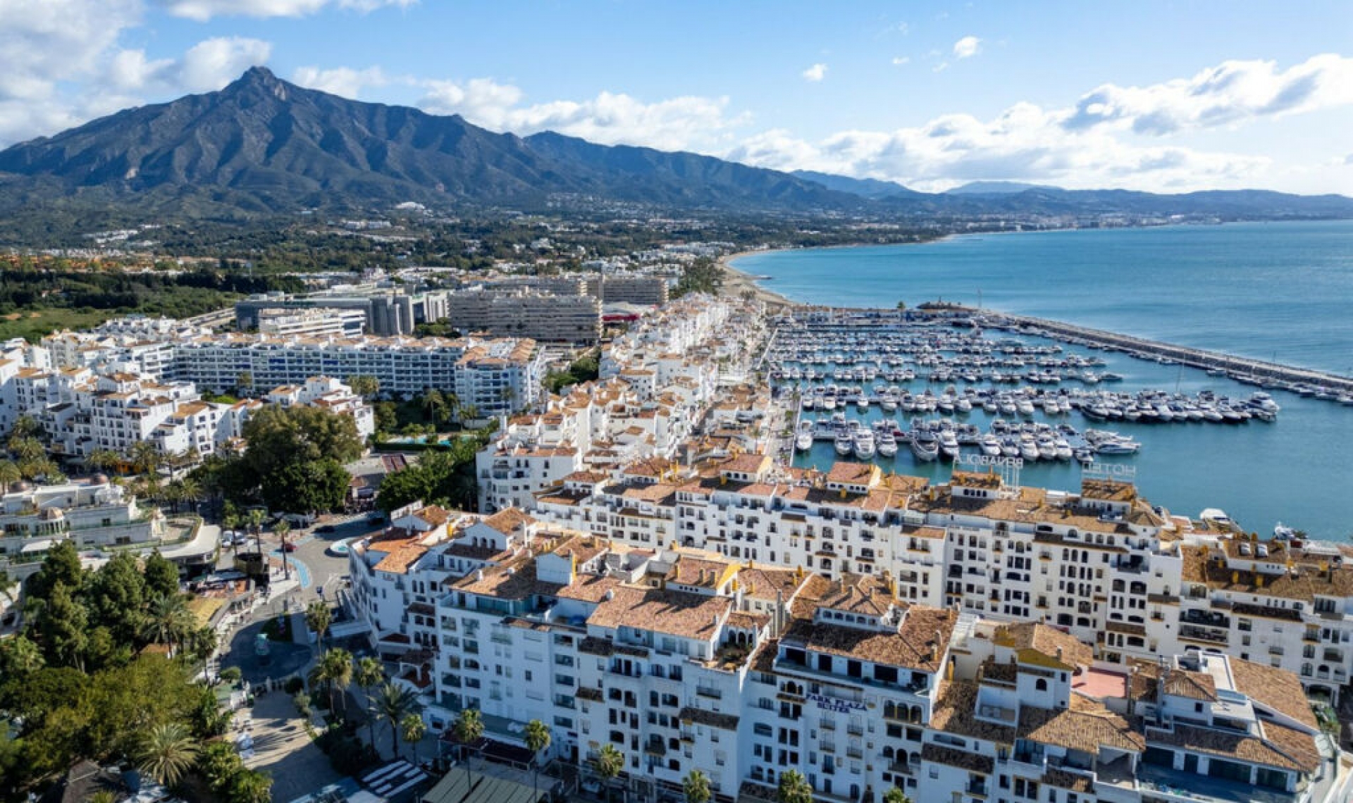 Další prodej - Apartment -
Puerto Banús