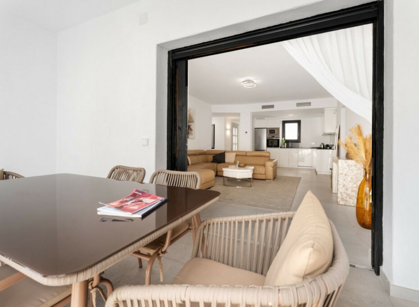 Další prodej - Apartment -
Puerto Banús