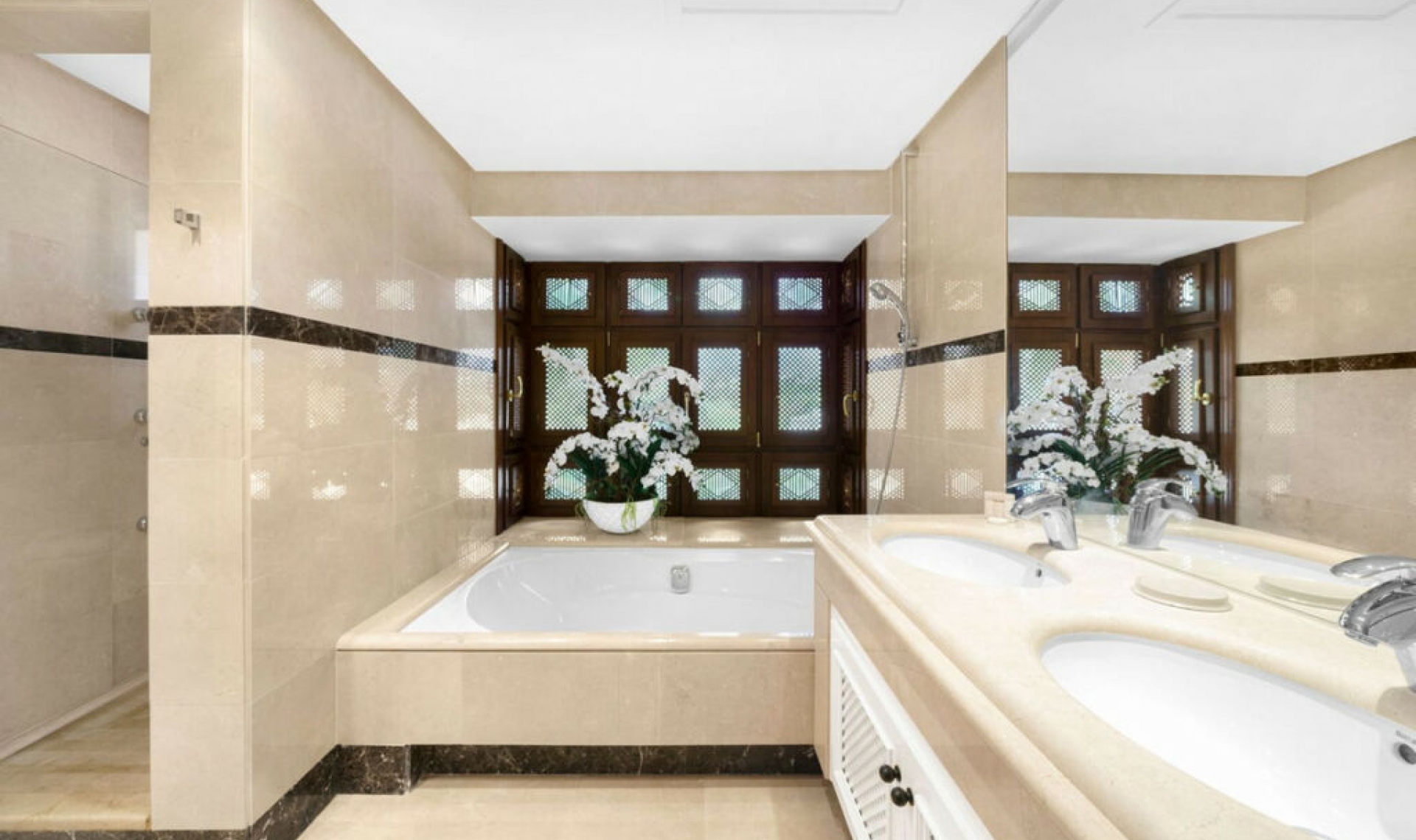 Další prodej - Apartment -
Puerto Banús