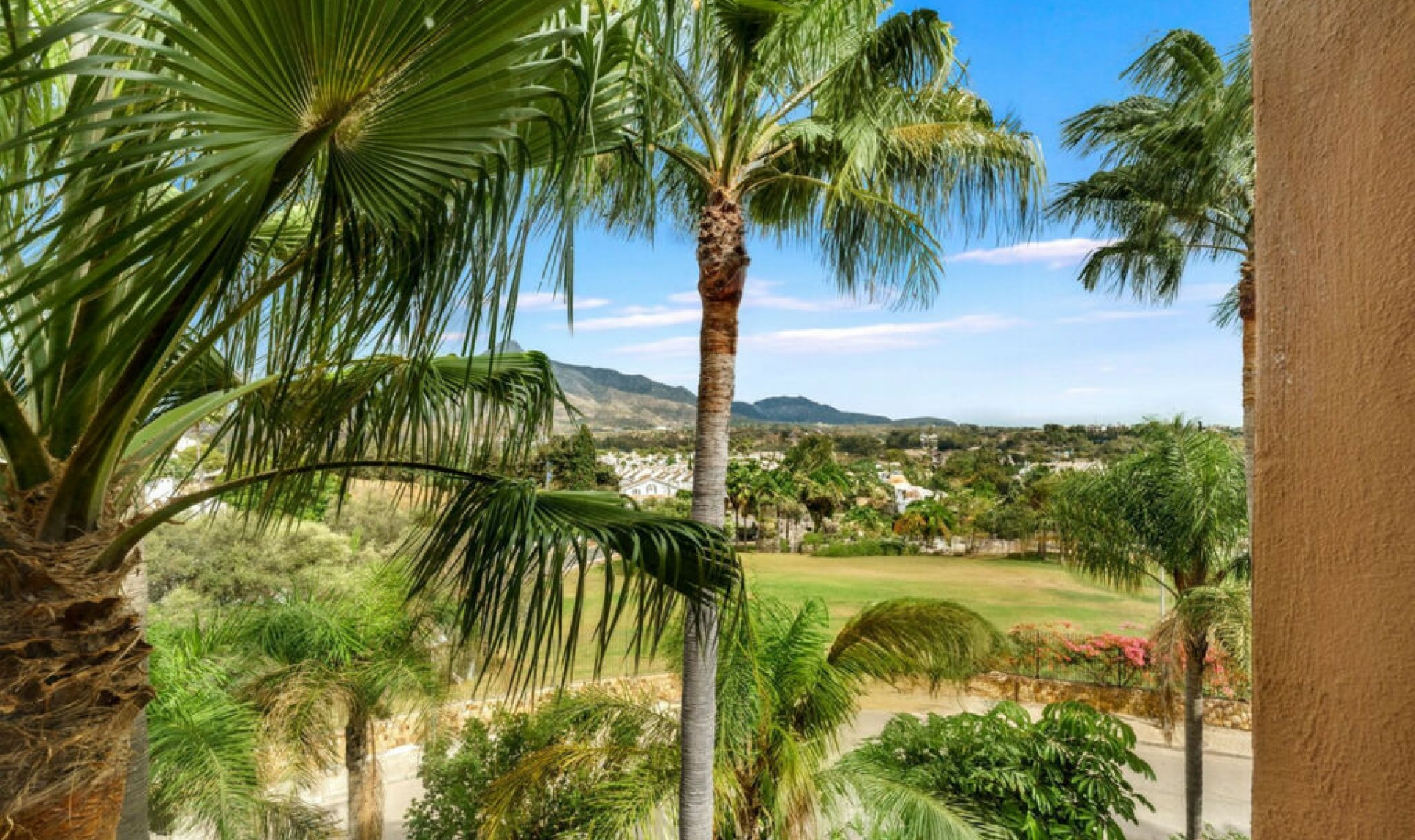Další prodej - Apartment -
Puerto Banús