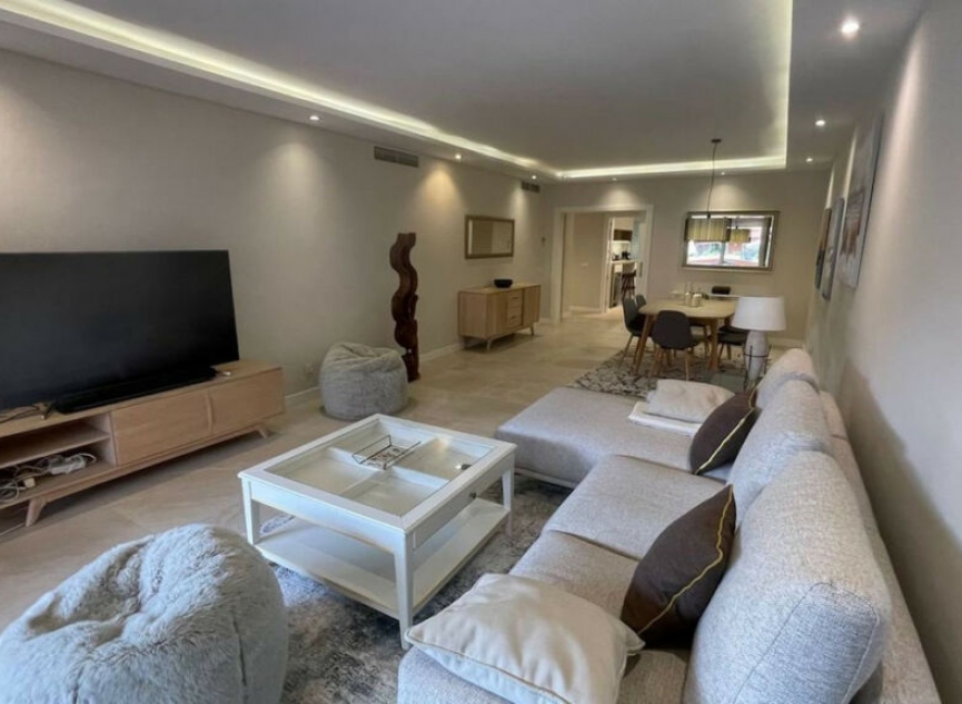 Další prodej - Apartment -
Puerto Banús