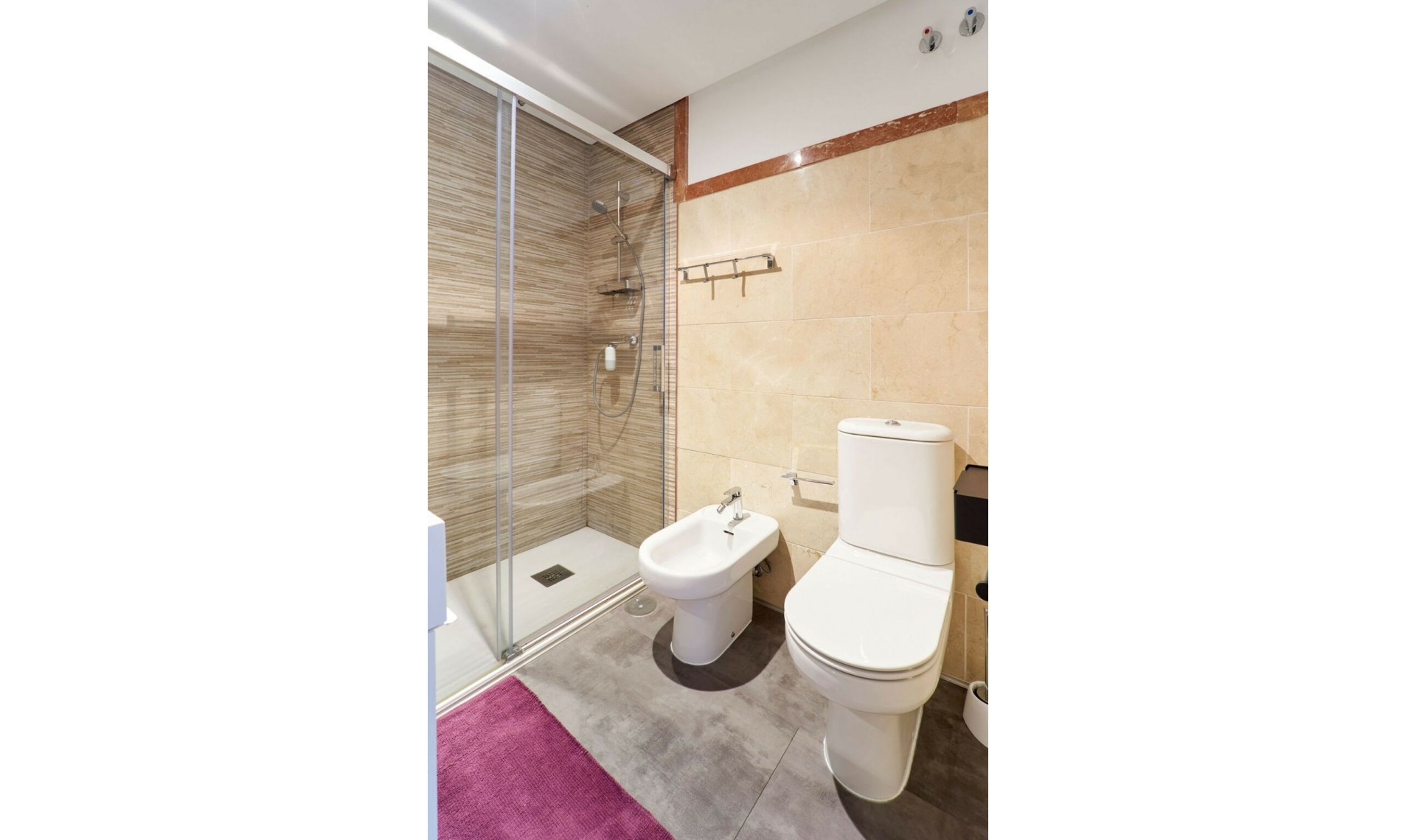 Další prodej - Apartment -
San Luis de Sabinillas