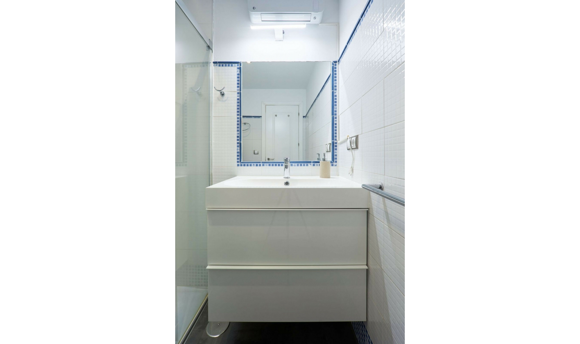 Další prodej - Apartment -
San Luis de Sabinillas