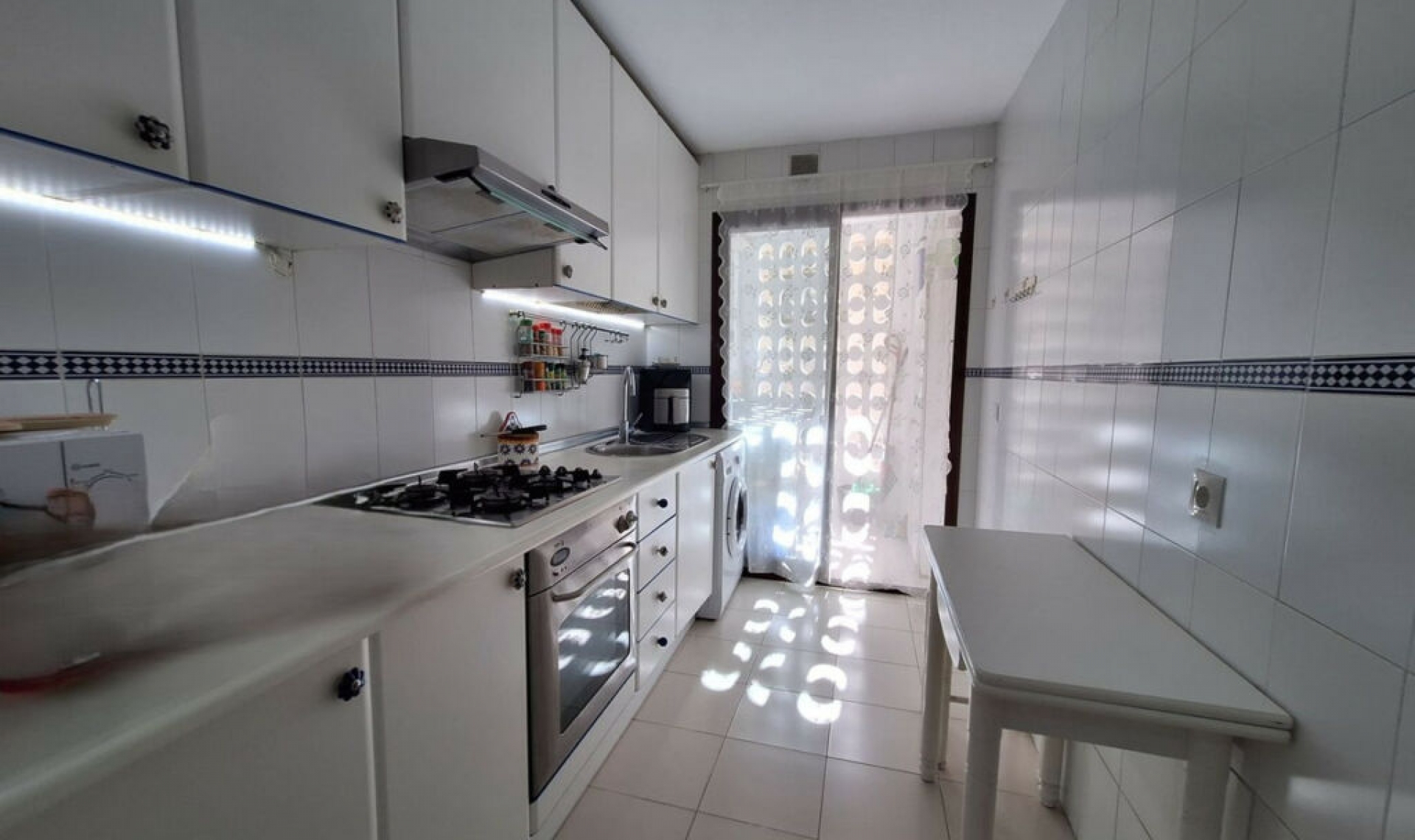 Další prodej - Apartment -
San Luis de Sabinillas