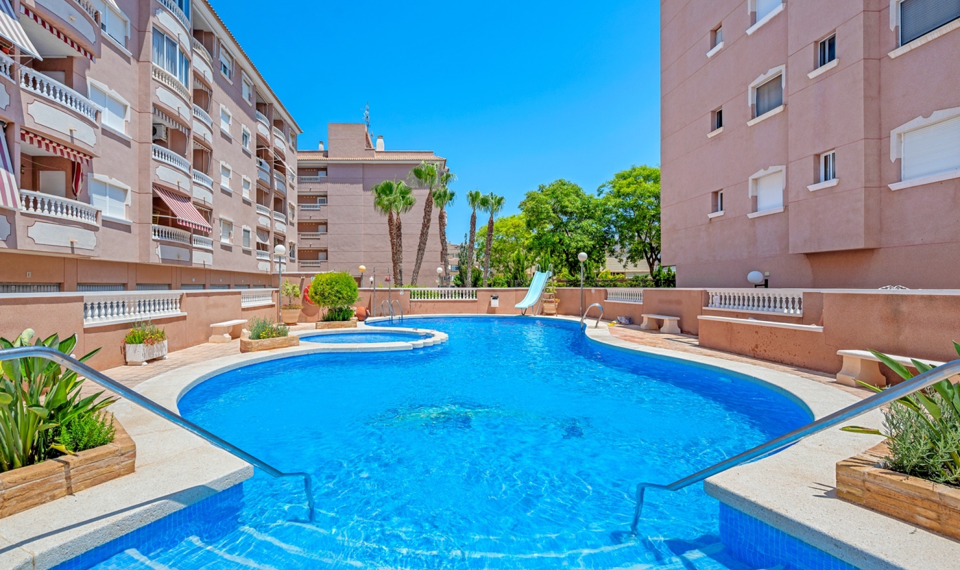 Další prodej - Apartment -
Santa Pola