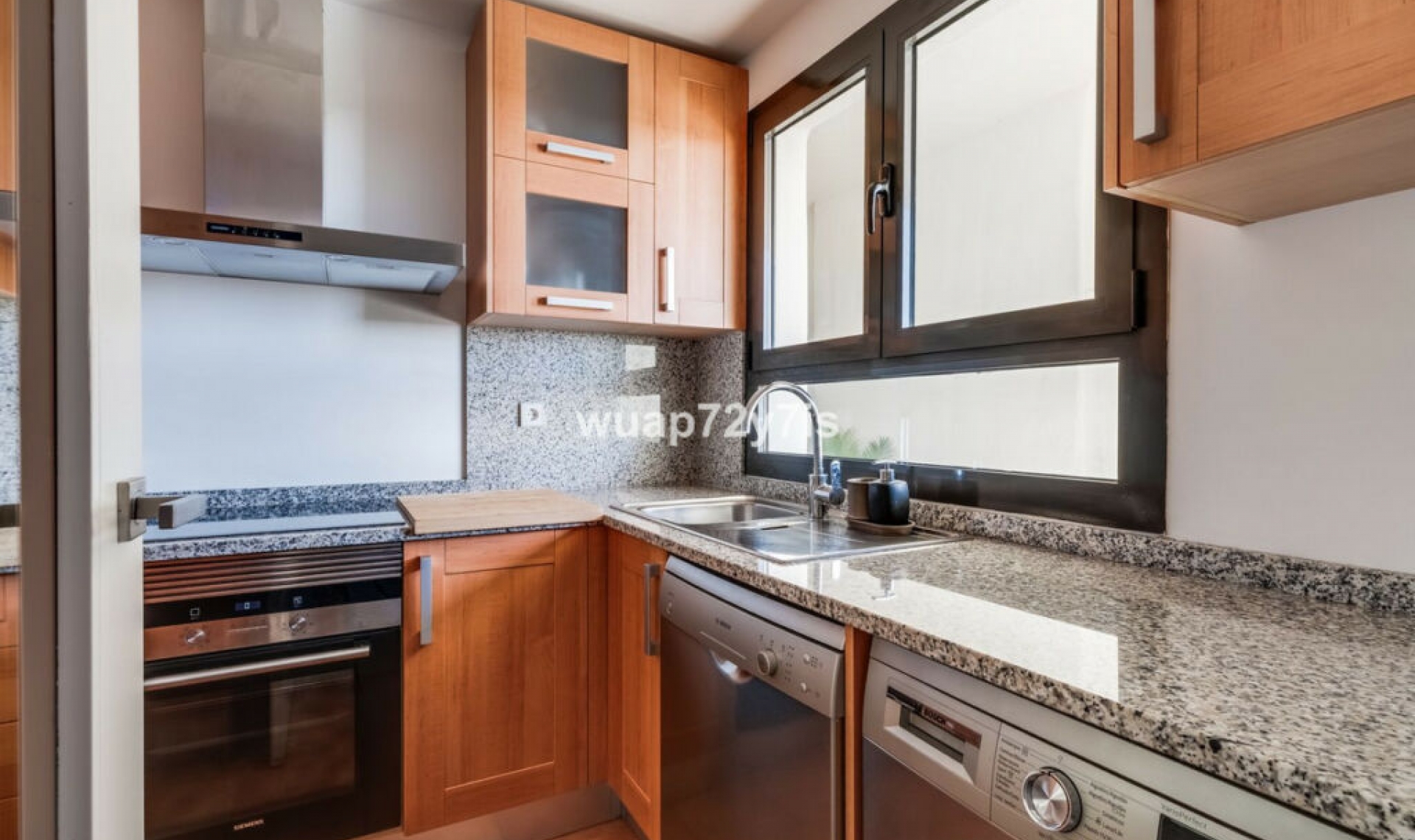 Další prodej - Apartment -
Selwo