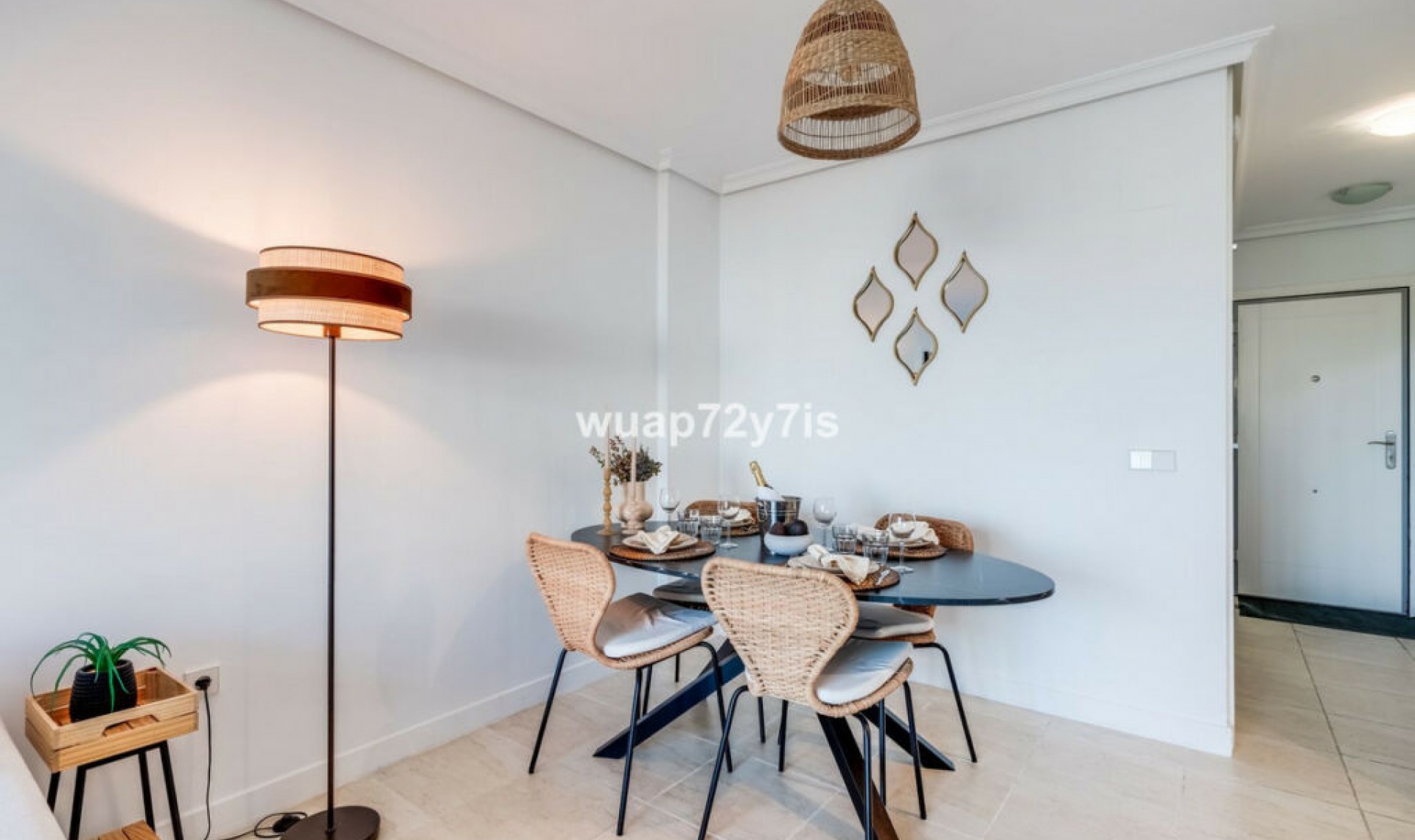 Další prodej - Apartment -
Selwo