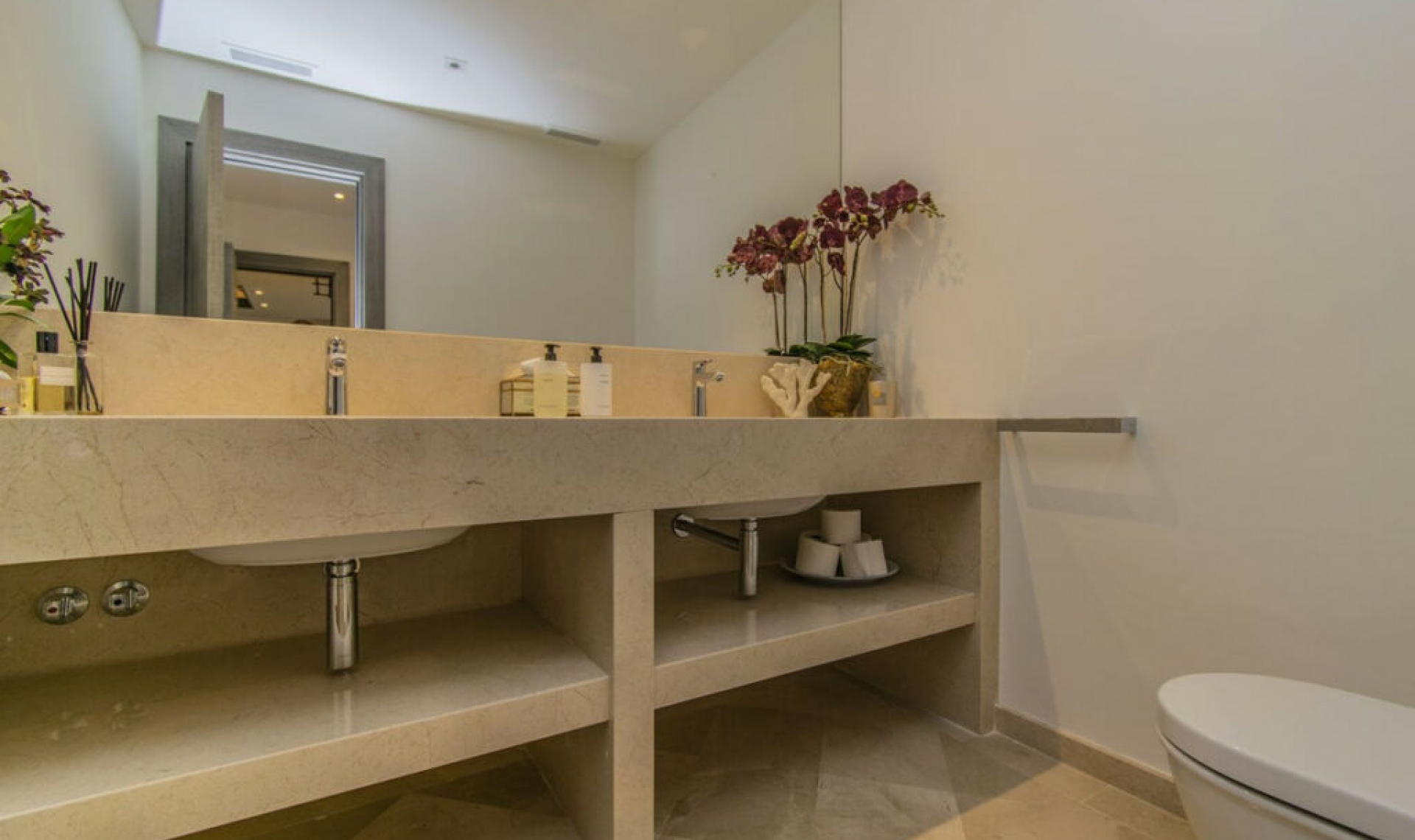 Další prodej - Apartment -
Sierra Blanca