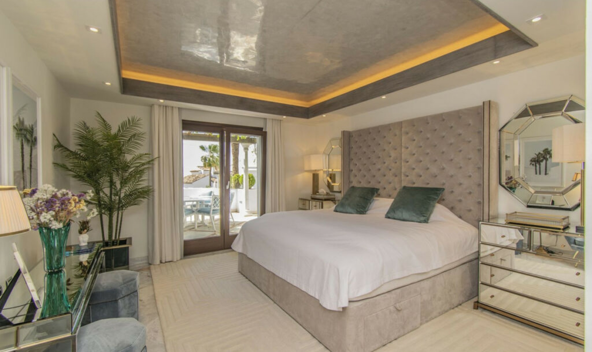 Další prodej - Apartment -
Sierra Blanca