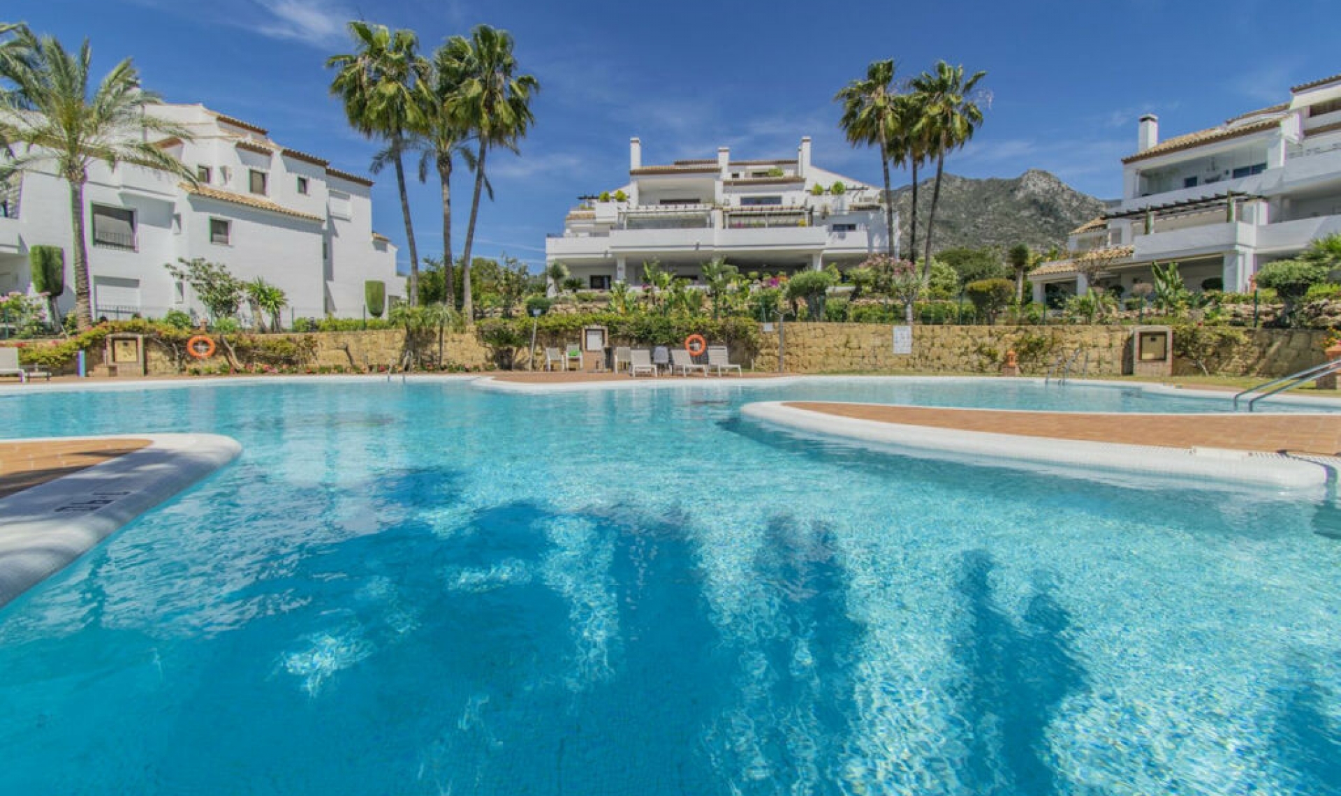 Další prodej - Apartment -
Sierra Blanca