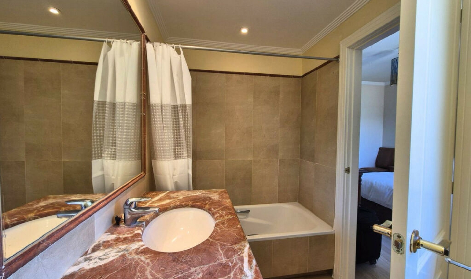 Další prodej - Apartment -
Sotogrande Alto