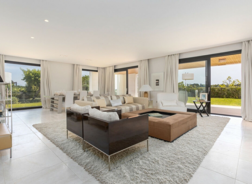 Další prodej - Apartment -
Sotogrande