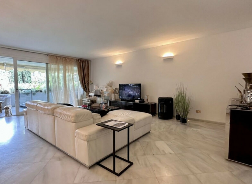 Další prodej - Apartment -
The Golden Mile