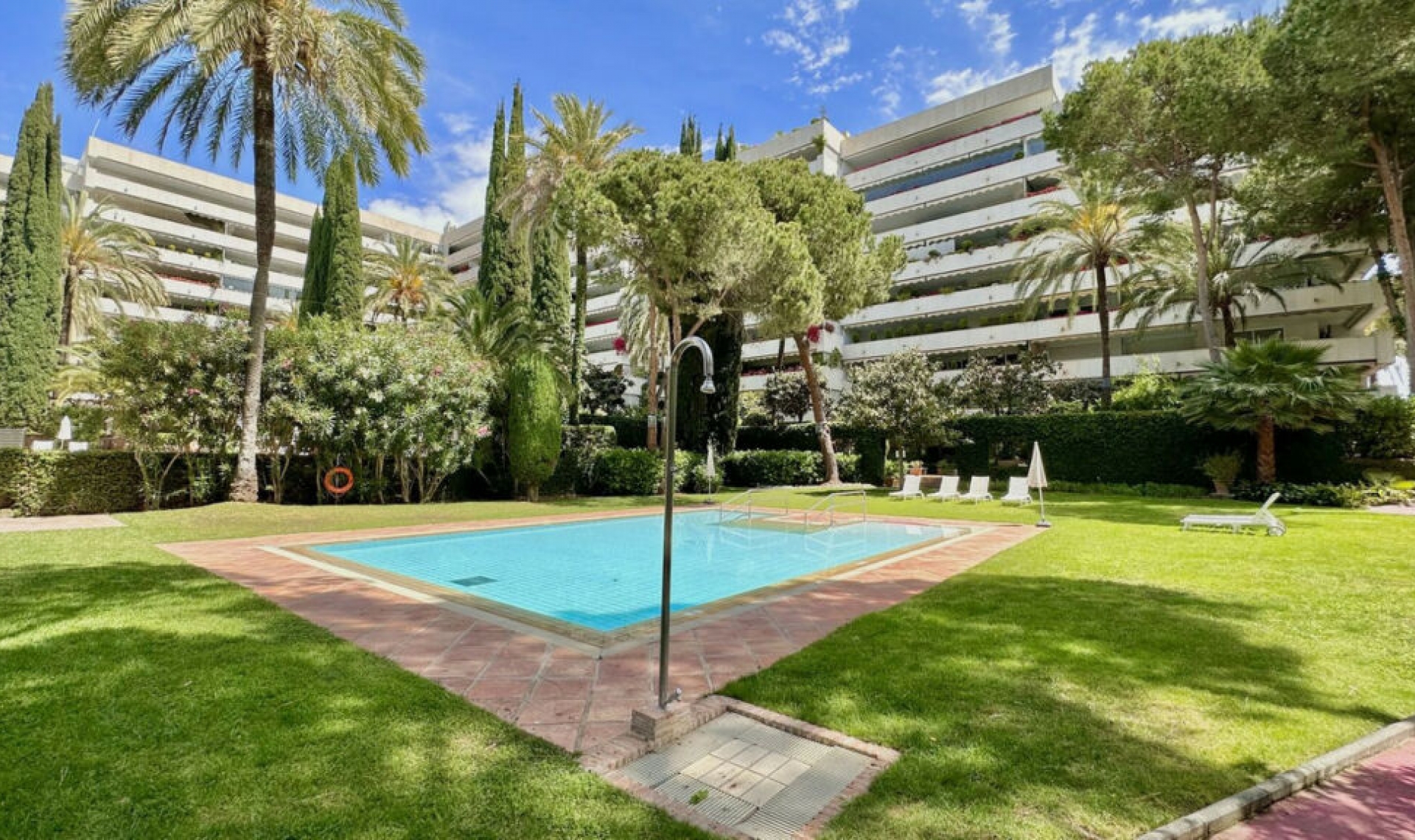 Další prodej - Apartment -
The Golden Mile