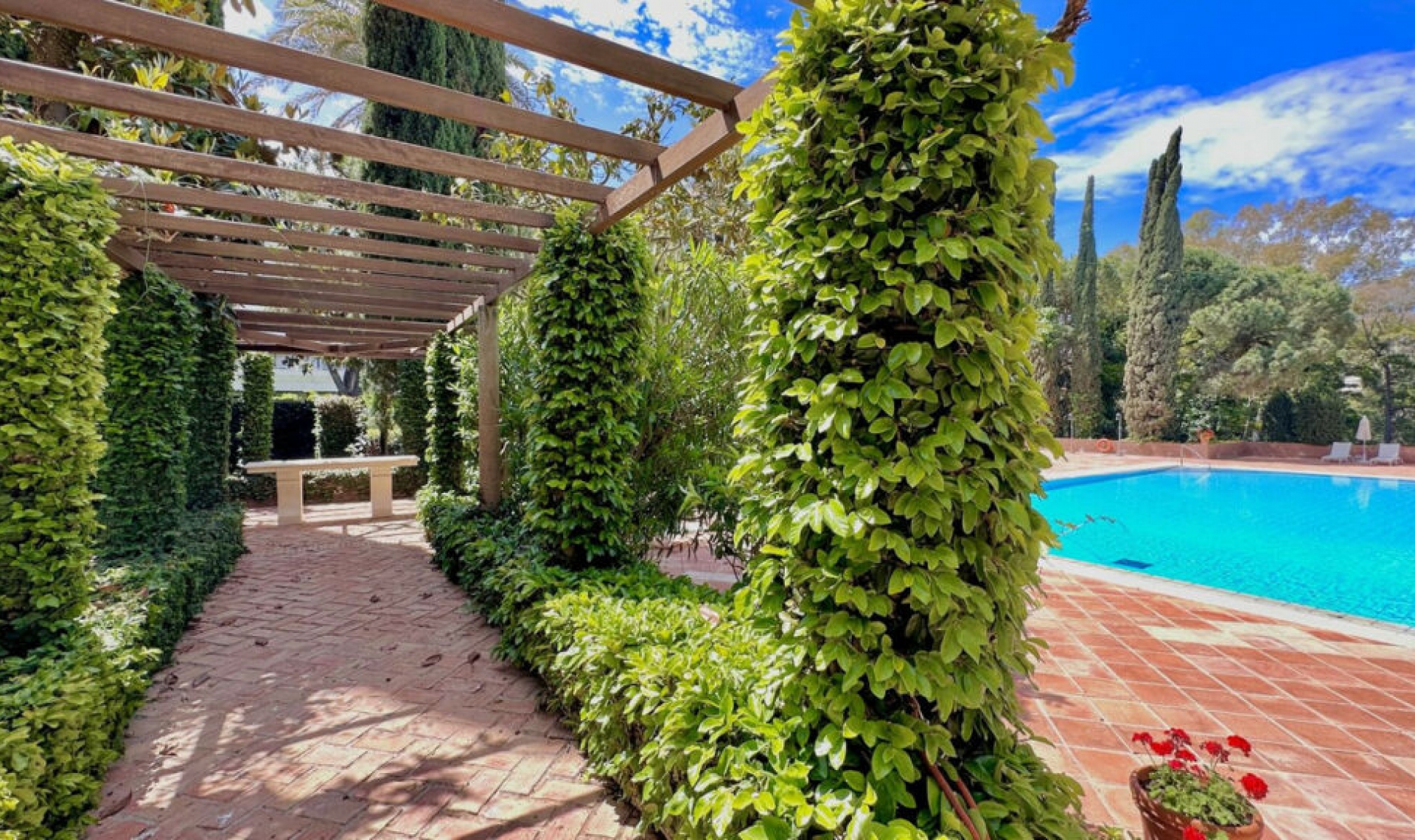 Další prodej - Apartment -
The Golden Mile