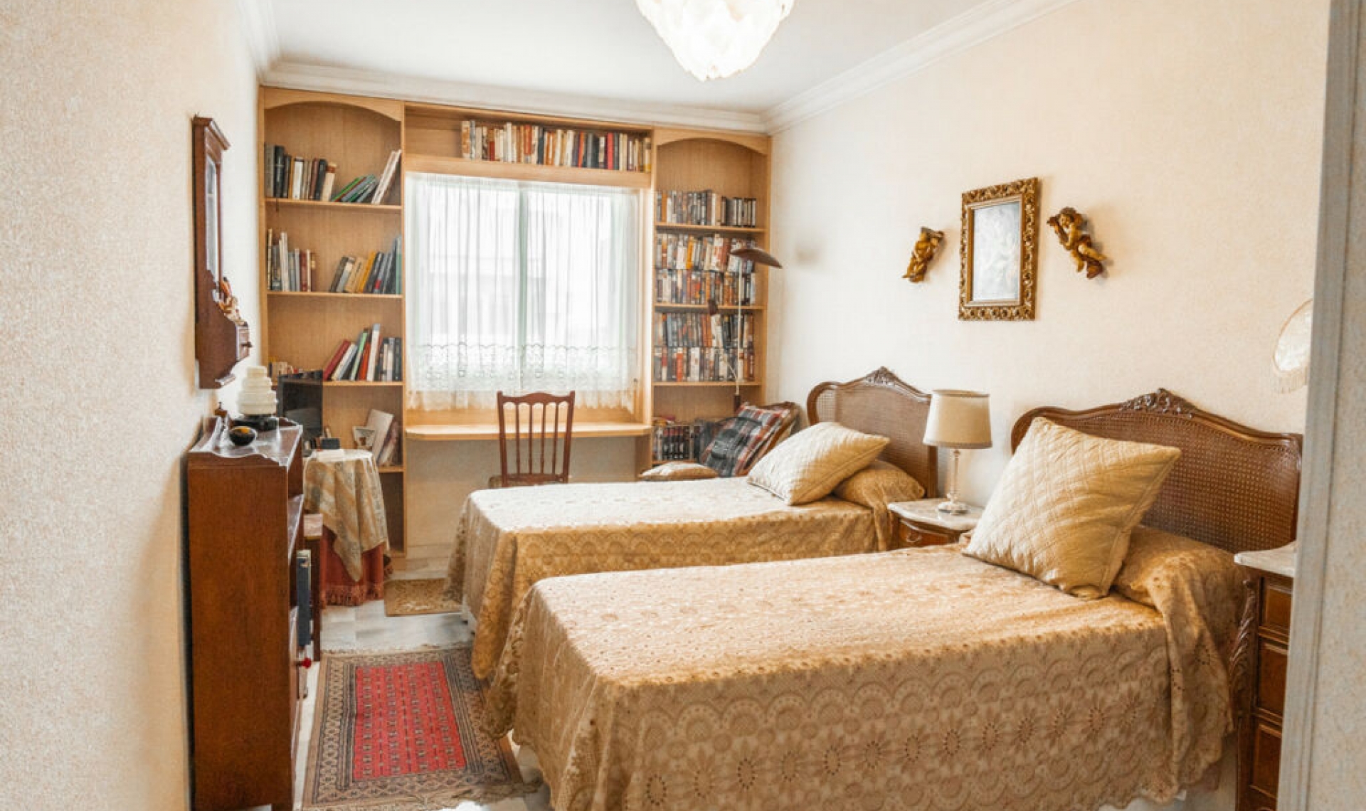 Další prodej - Apartment -
The Golden Mile