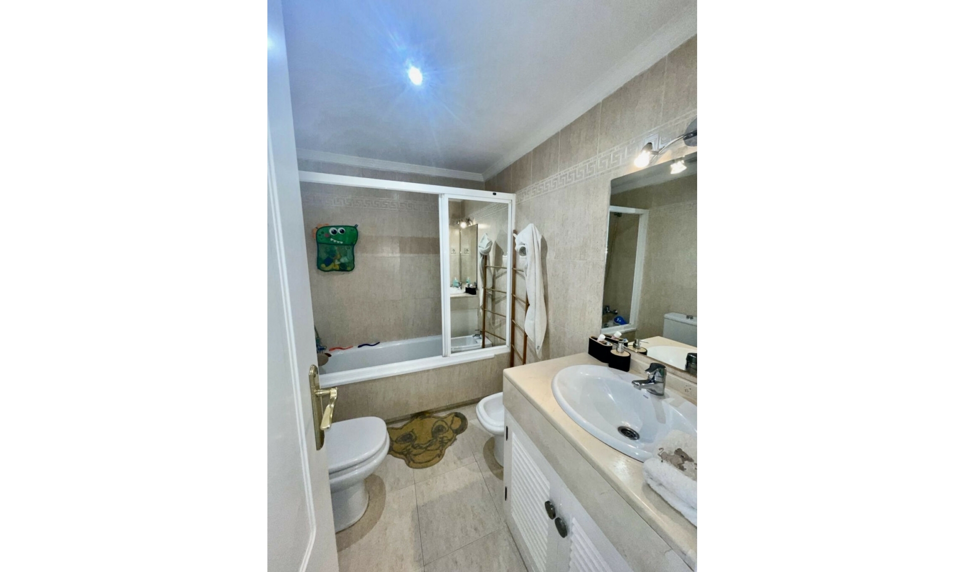 Další prodej - Apartment -
The Golden Mile