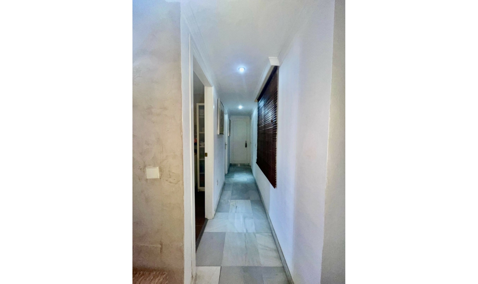 Další prodej - Apartment -
The Golden Mile