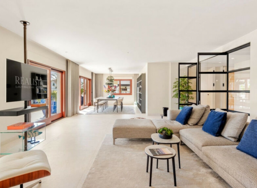 Další prodej - Apartment -
The Golden Mile