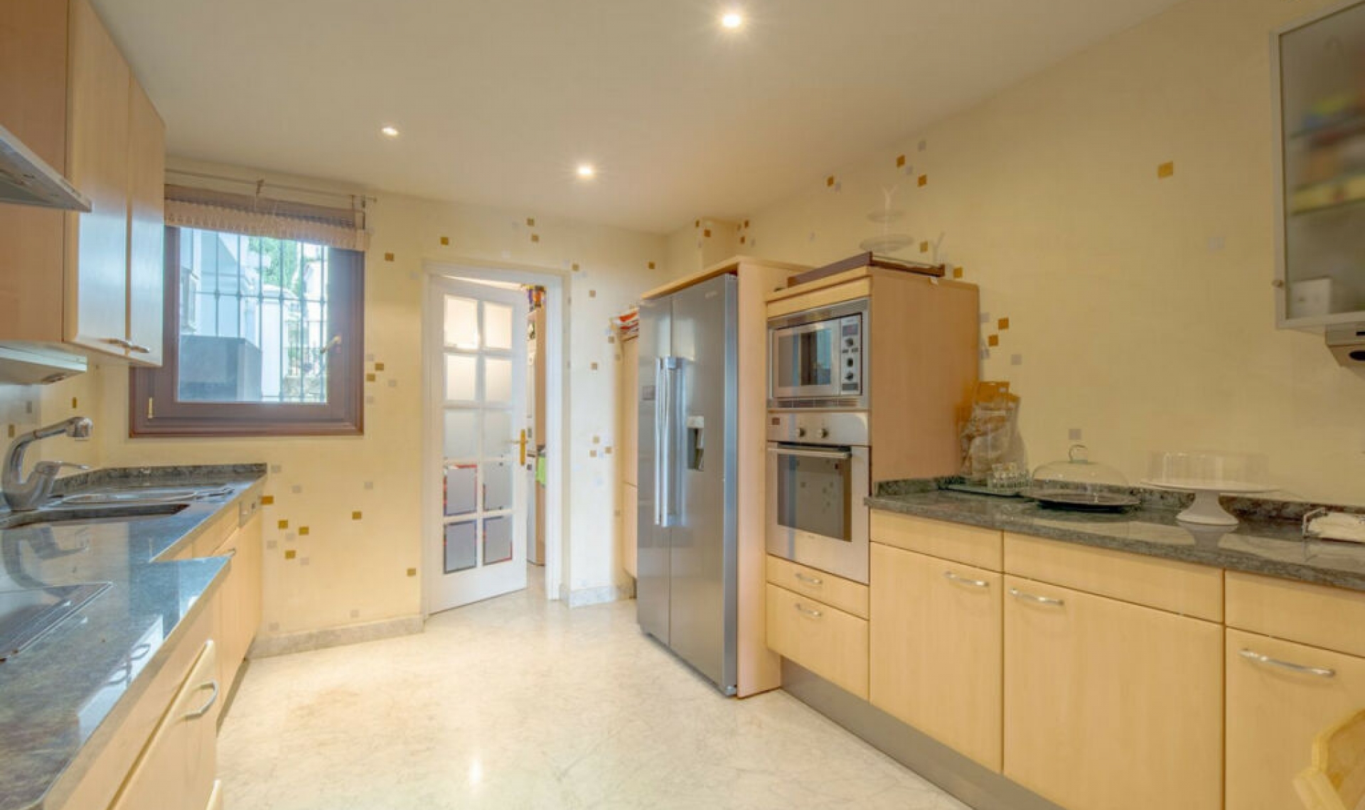 Další prodej - Apartment -
The Golden Mile