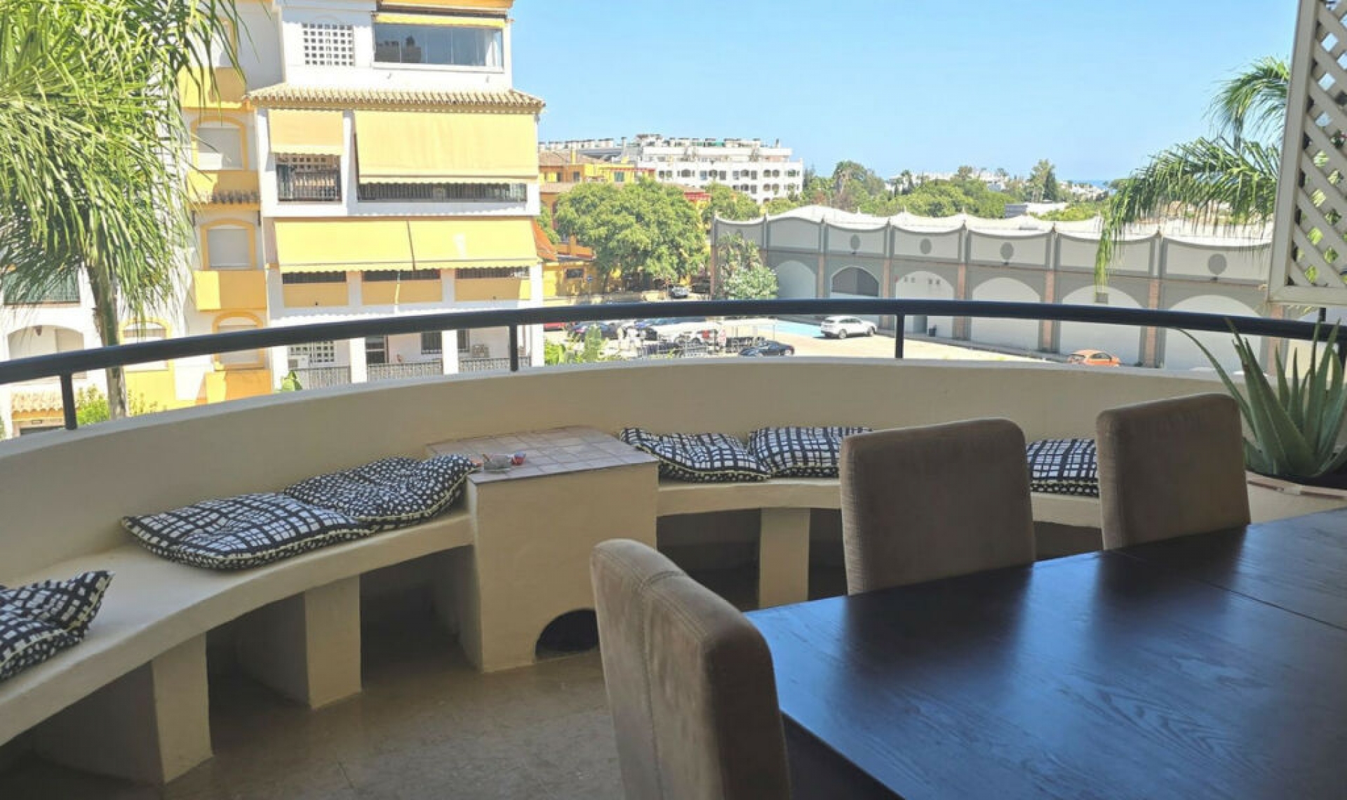 Další prodej - Apartment -
The Golden Mile