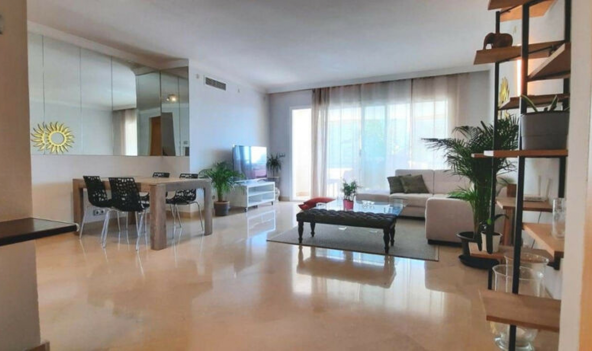 Další prodej - Apartment -
The Golden Mile