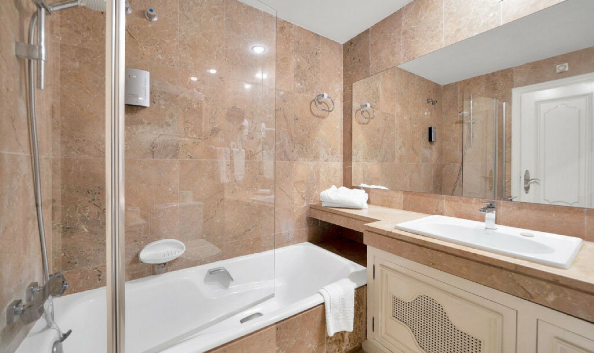 Další prodej - Apartment -
The Golden Mile