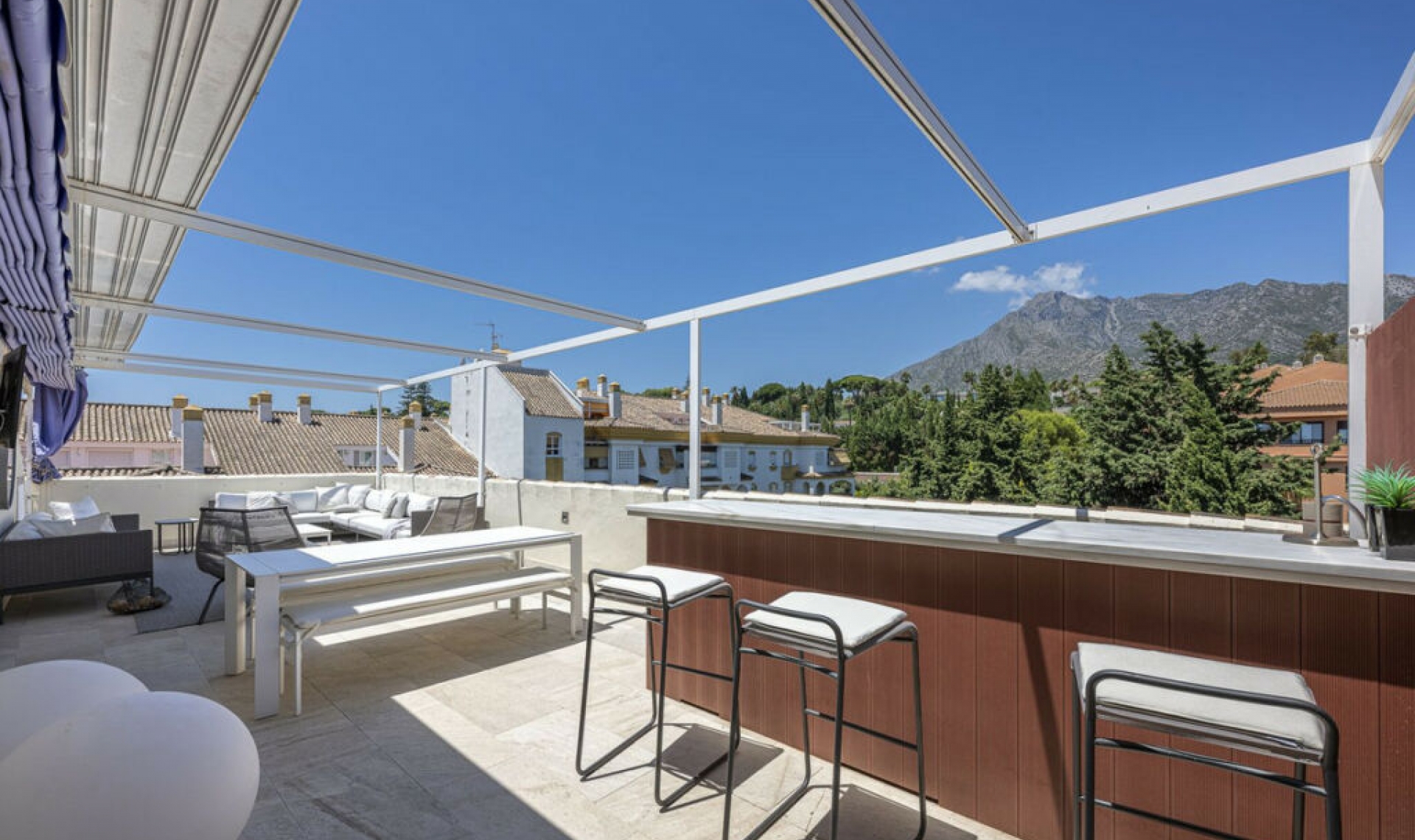 Další prodej - Apartment -
The Golden Mile