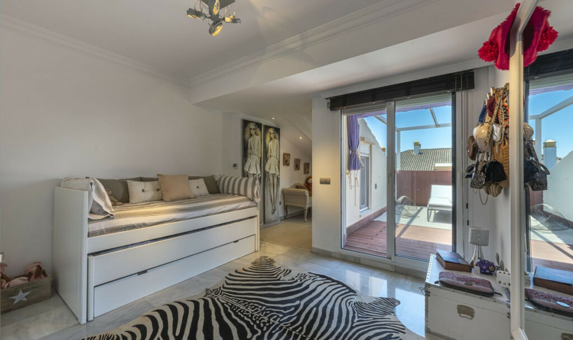 Další prodej - Apartment -
The Golden Mile