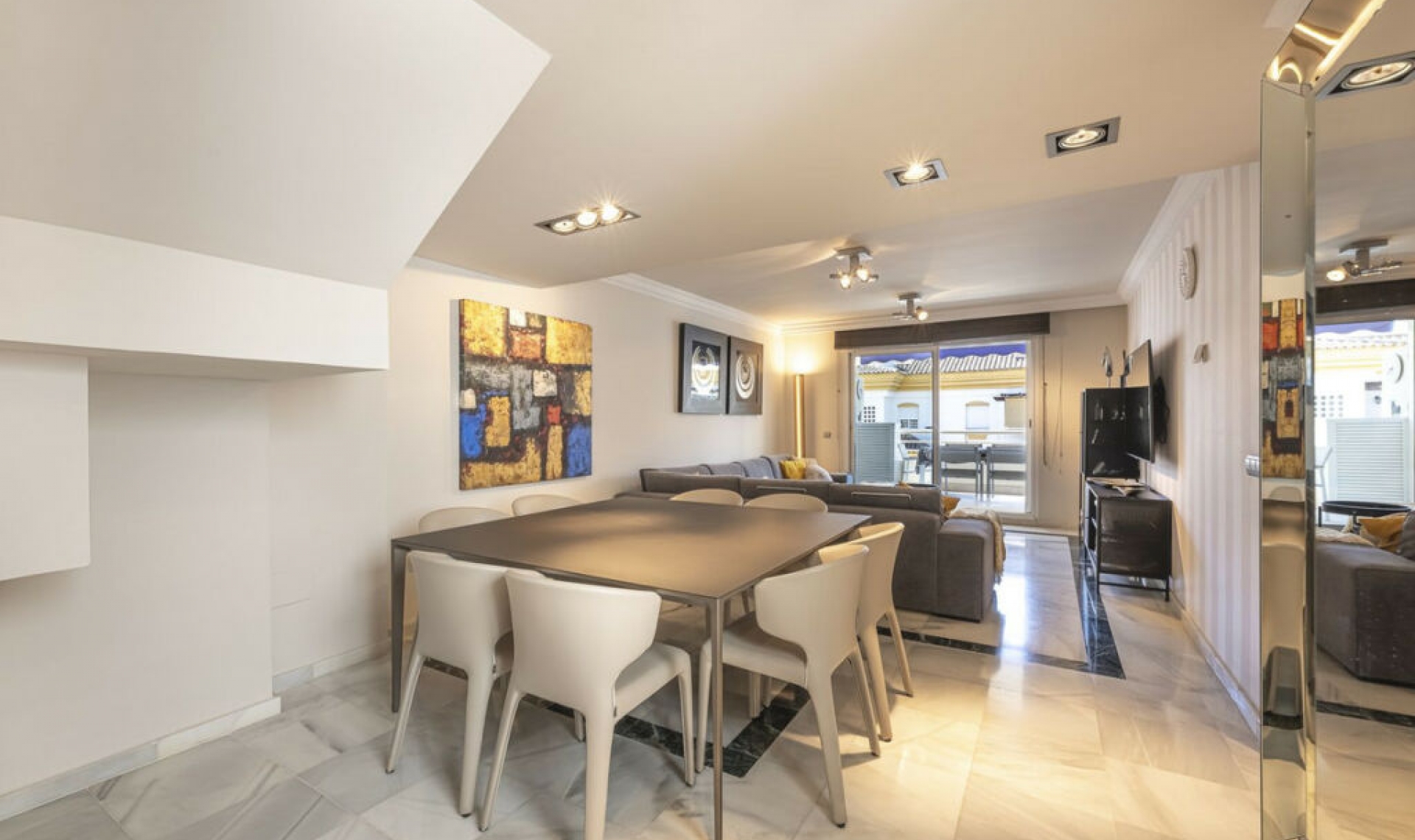 Další prodej - Apartment -
The Golden Mile